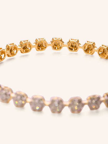 18ct Gold 1 Pc Diamond Bangle - Roop Darshan