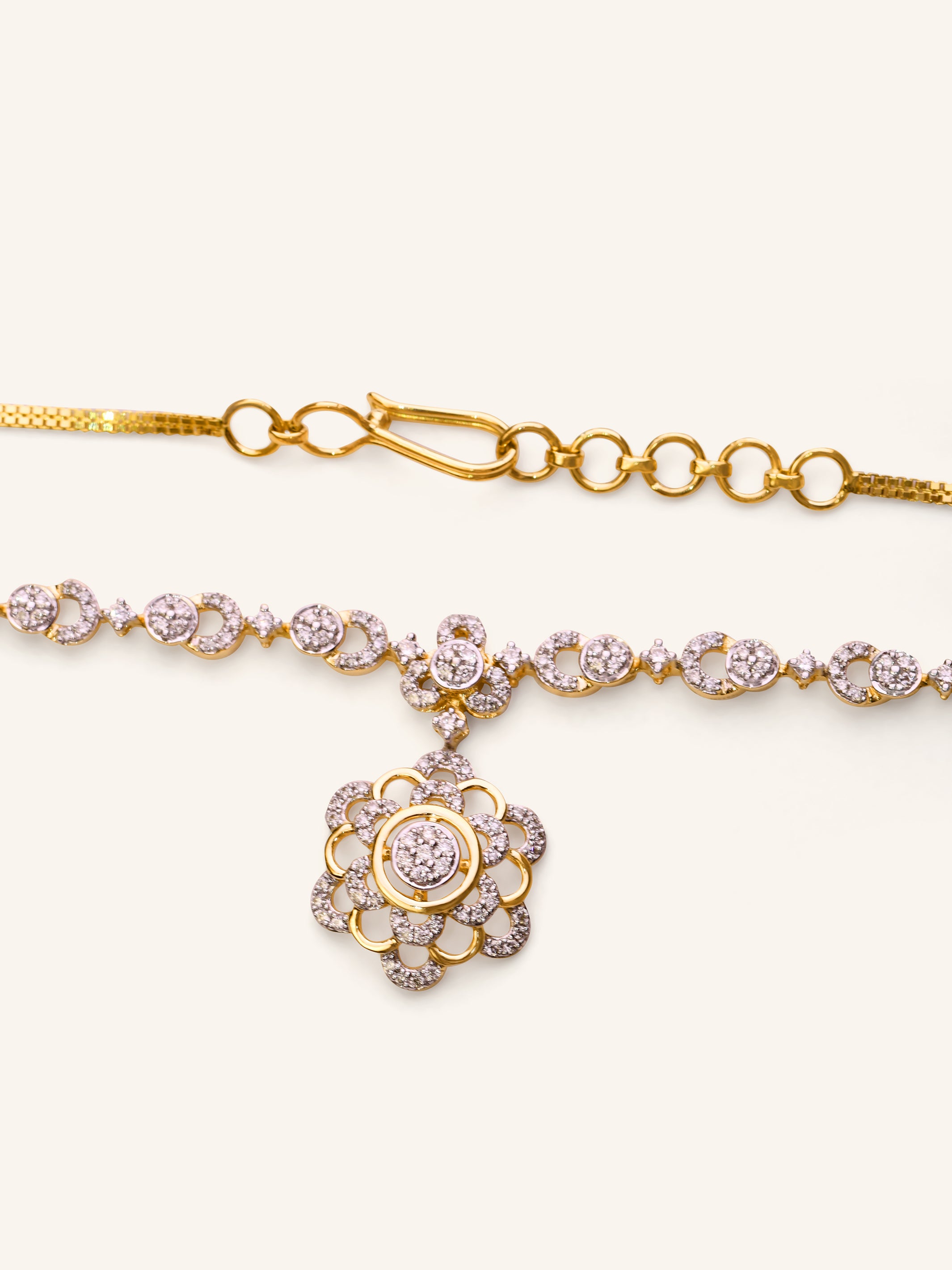 18ct Gold Diamond Necklace - Roop Darshan