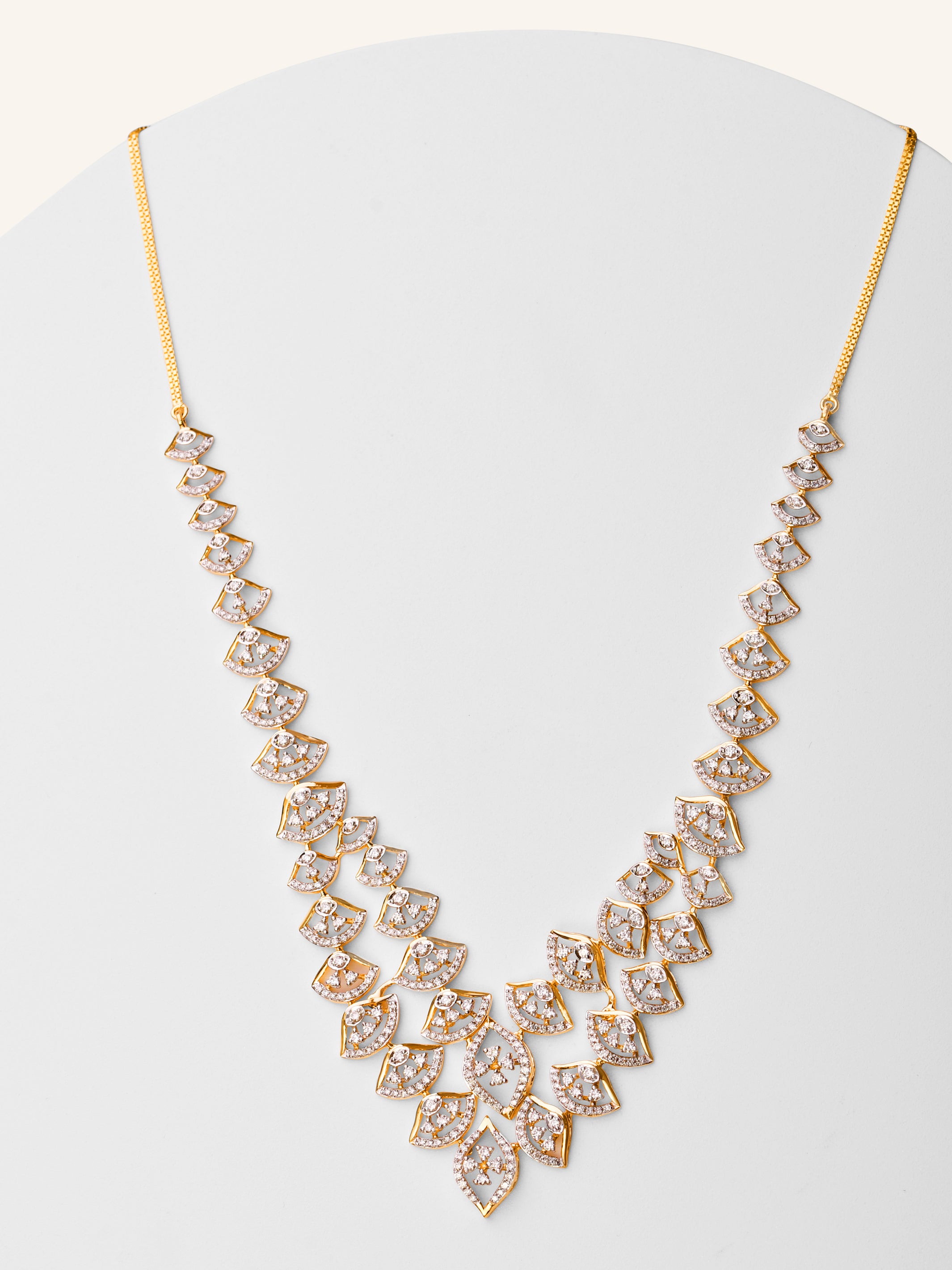 18ct Gold Diamond Necklace - Roop Darshan