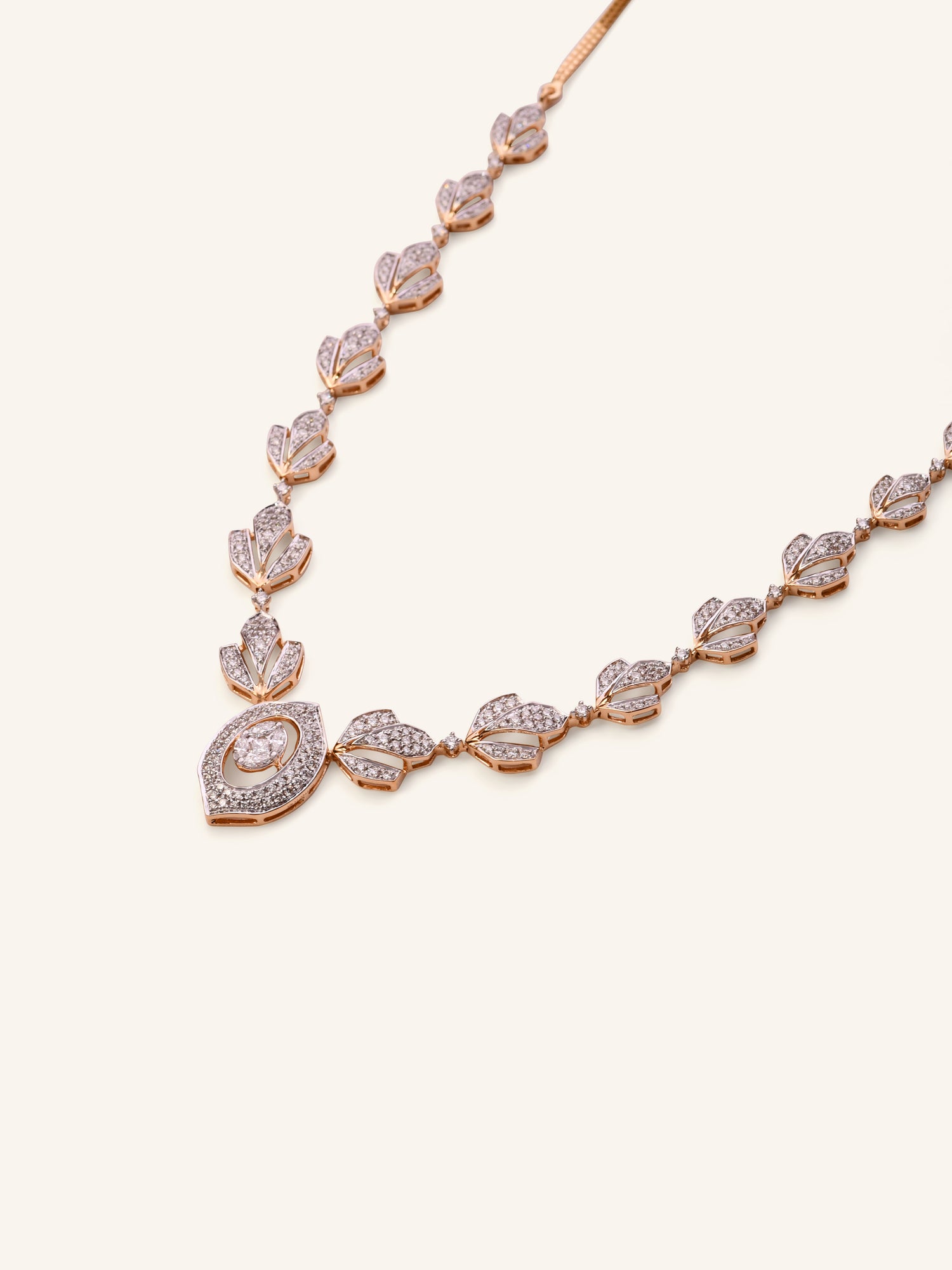 18ct Gold Dia Fancy Chain NW 11.394 GMS 269 Dia 1.43ct - Roop Darshan