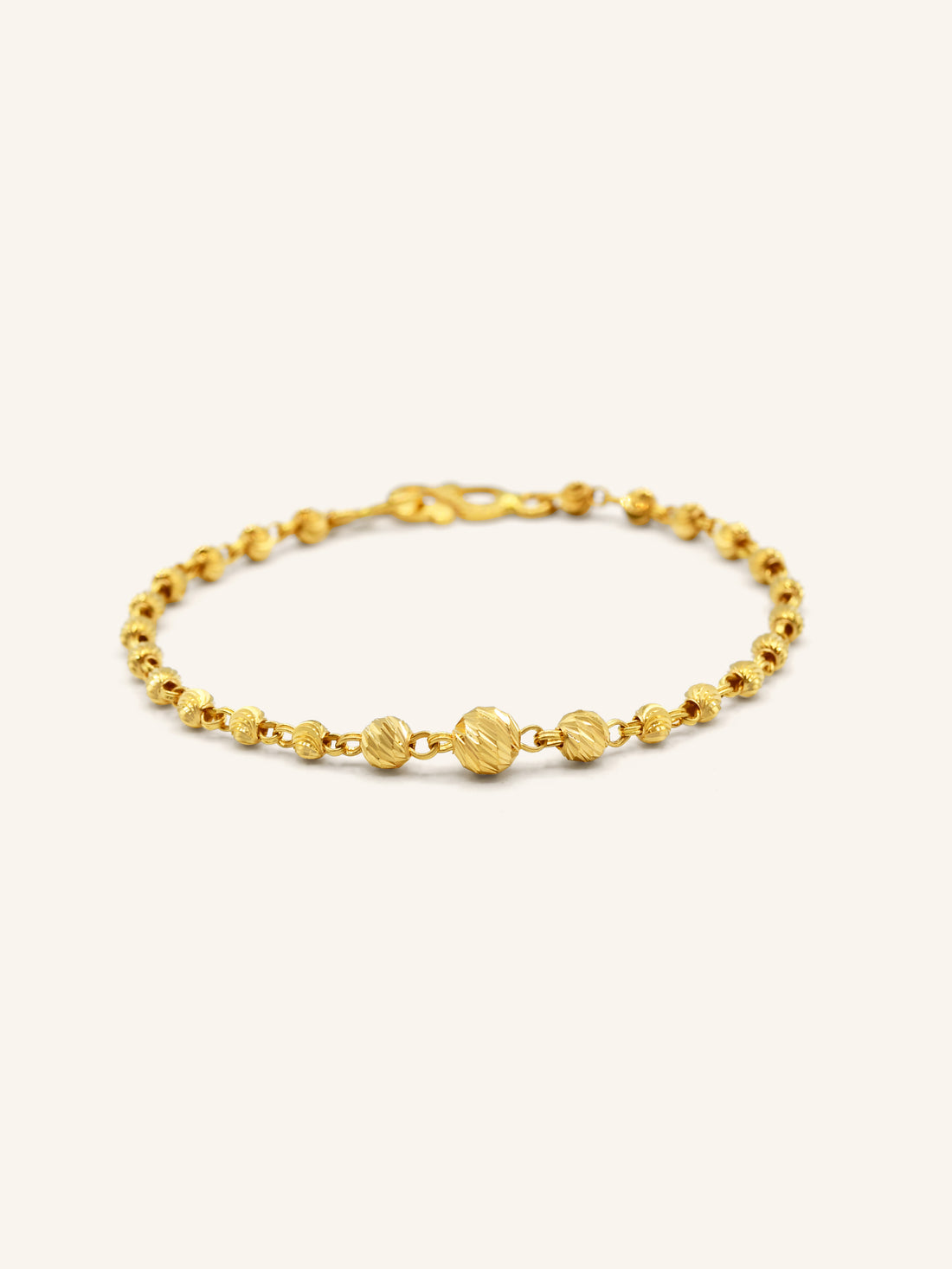22ct Gold Baby Ball Bracelet 2.92 GMS - Roop Darshan