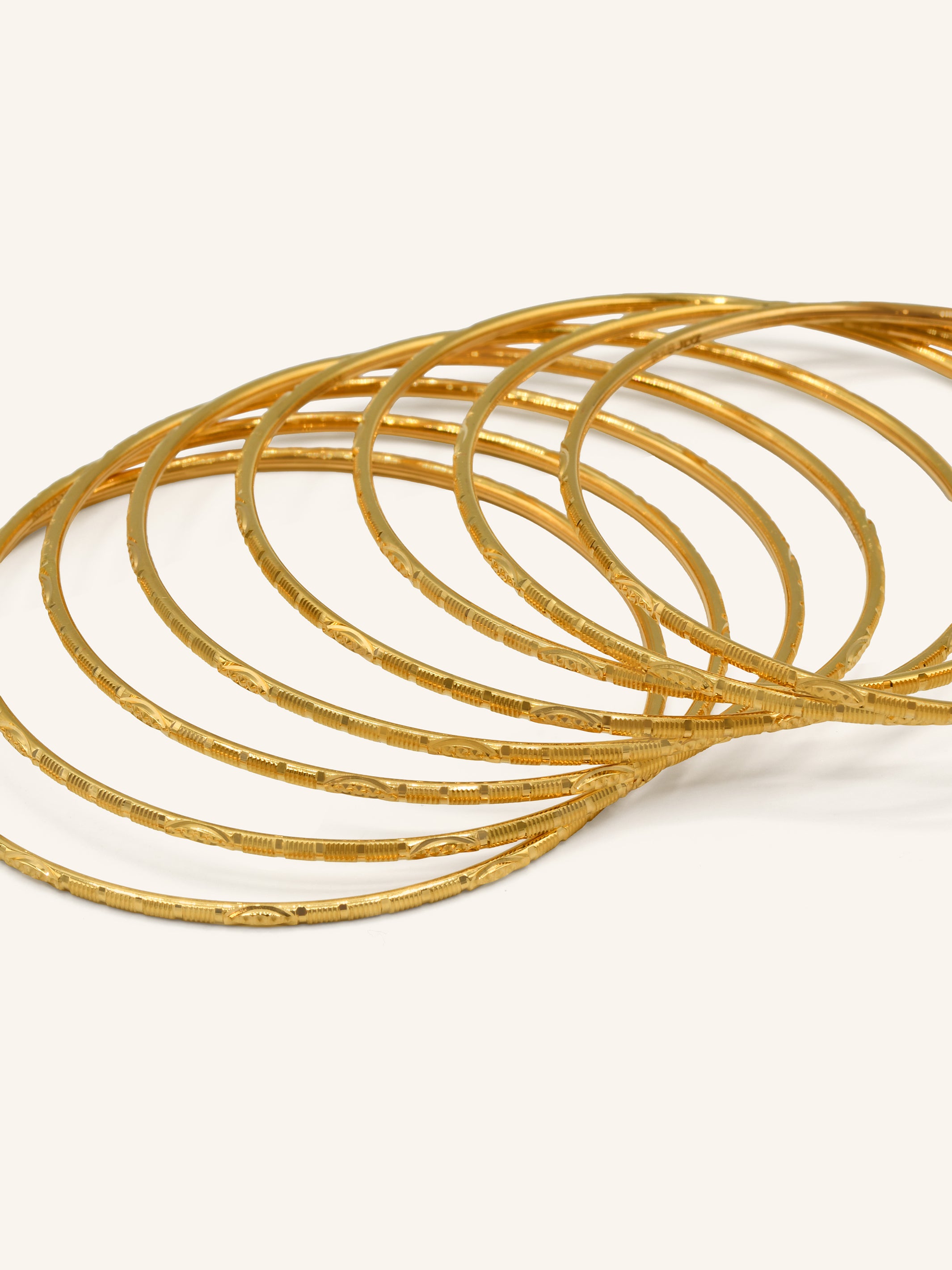 22ct Gold 8 Piece Two Tone Bangle - Roop Darshan
