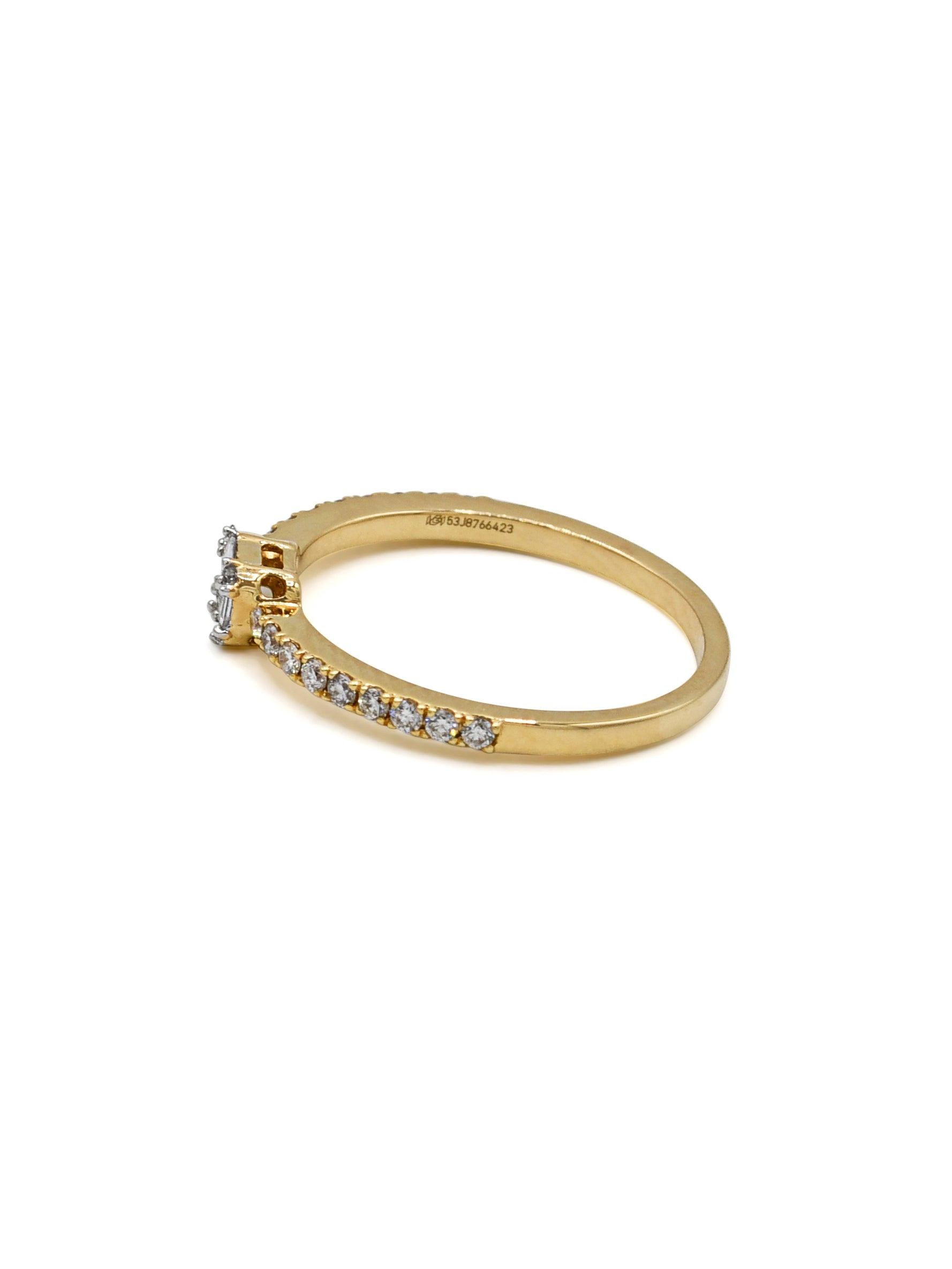 18ct Gold Dia Ladies Ring NW 1.938 GMS 27 Dia 0.31 ct - Roop Darshan
