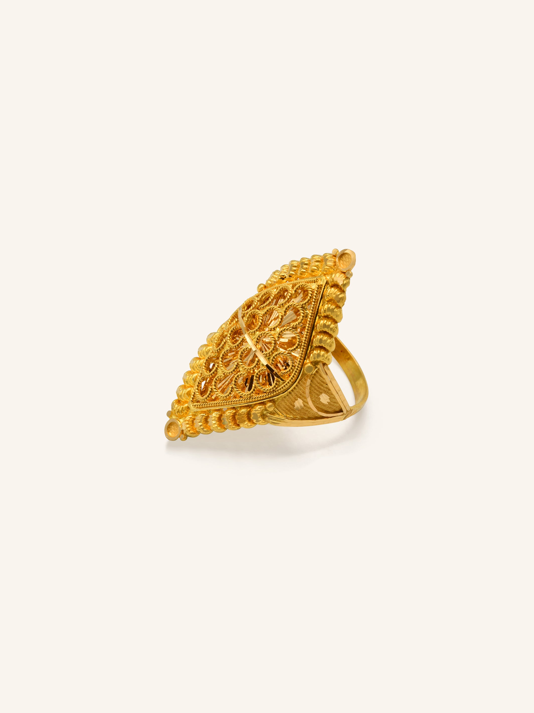 22ct Gold Ladies Ring 4.16 GMS - Roop Darshan