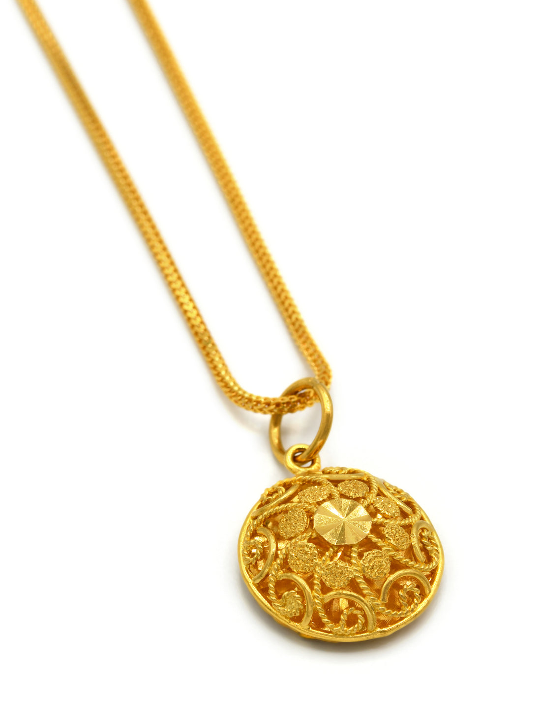22ct Gold Round Pendant
