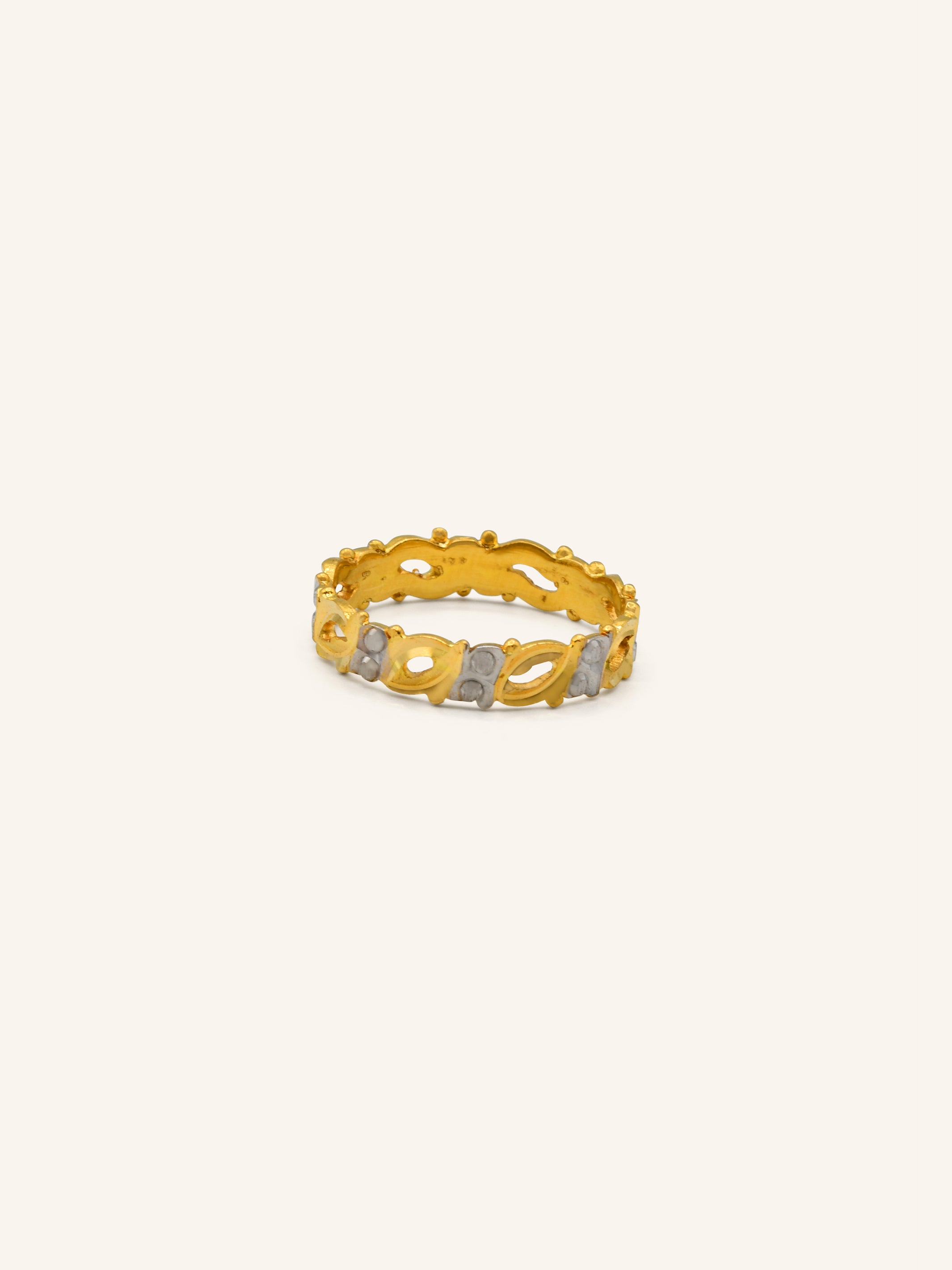 22ct Gold Two Tone Band Ring 2.44 GMS - Roop Darshan
