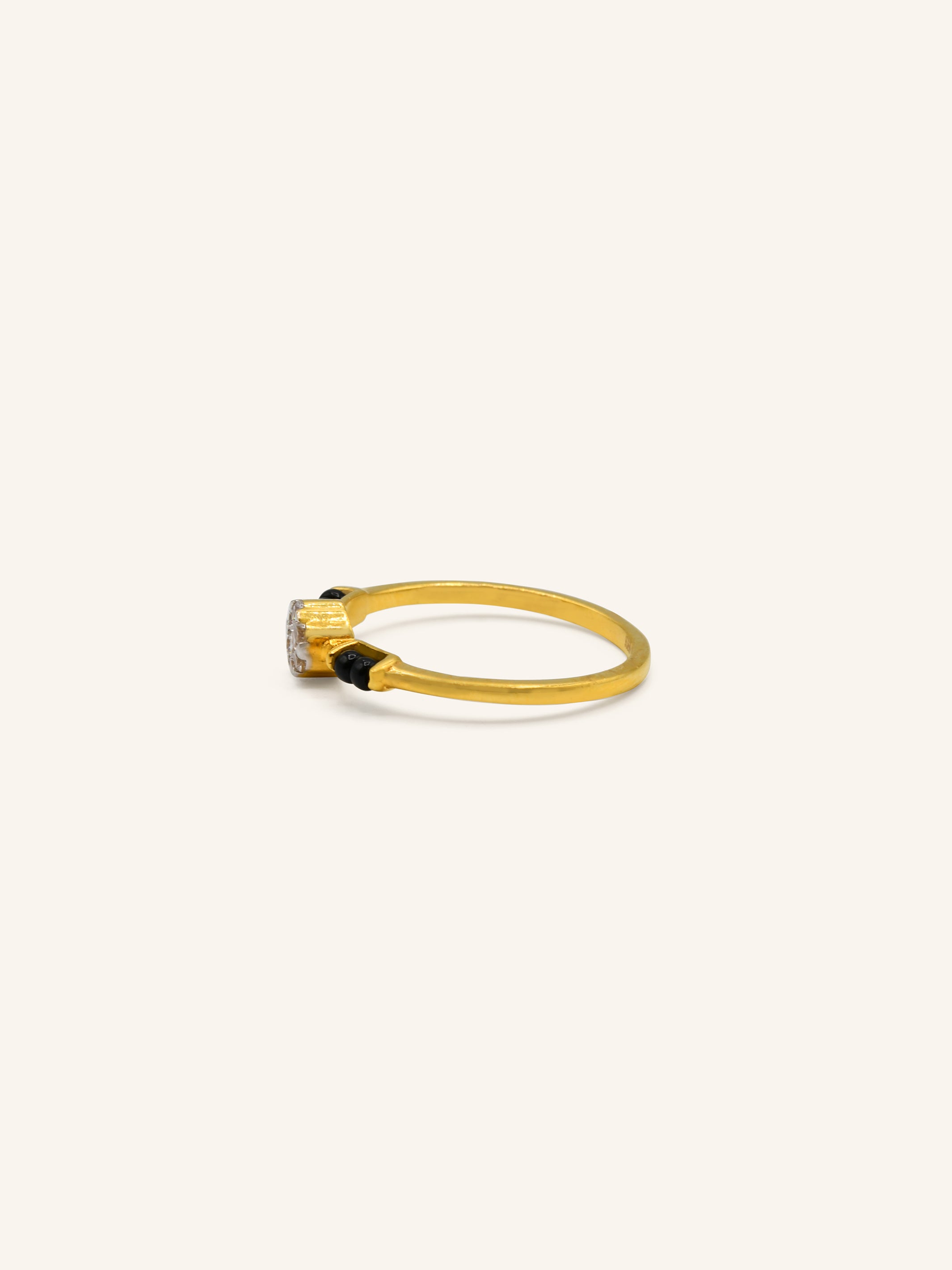 22ct Gold Band Ring - Roop Darshan