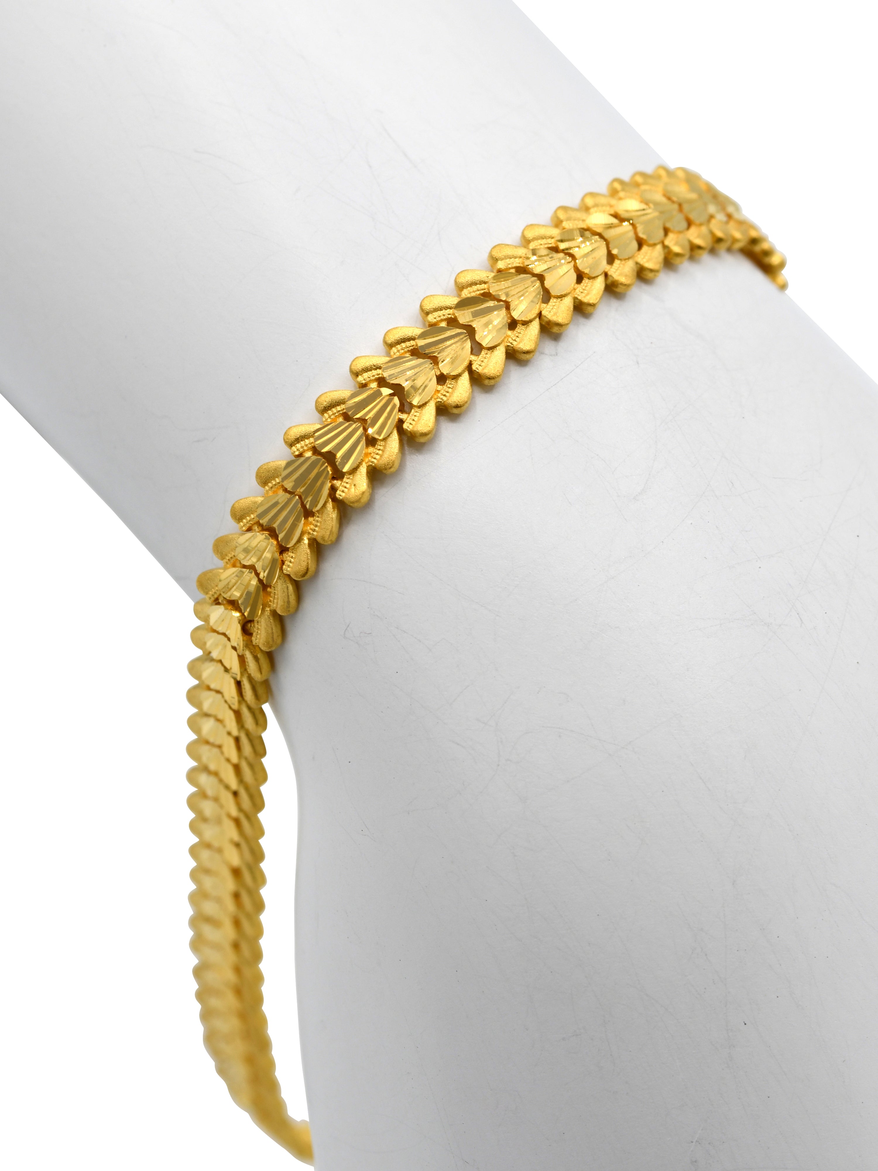 22ct Gold Mens Bracelet - Roop Darshan