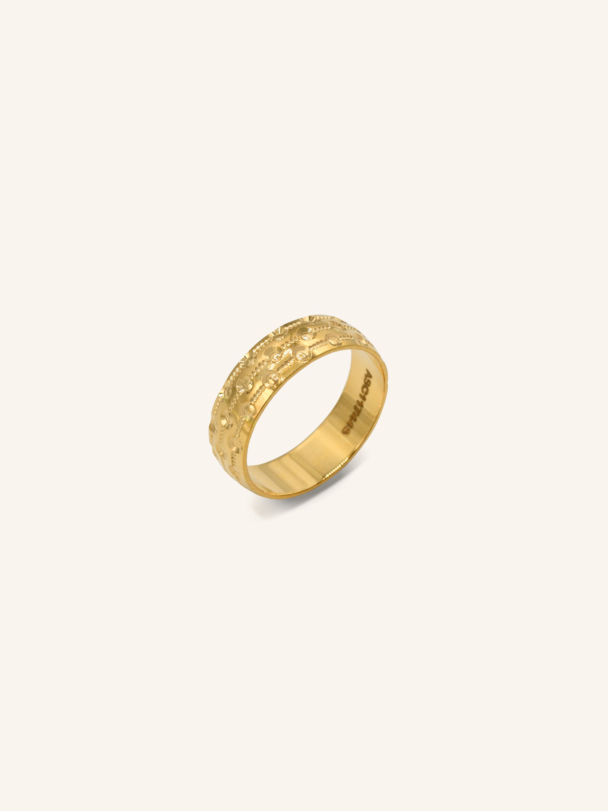 22ct Gold Band Ring 5.50 GMS - P1/2 - Roop Darshan