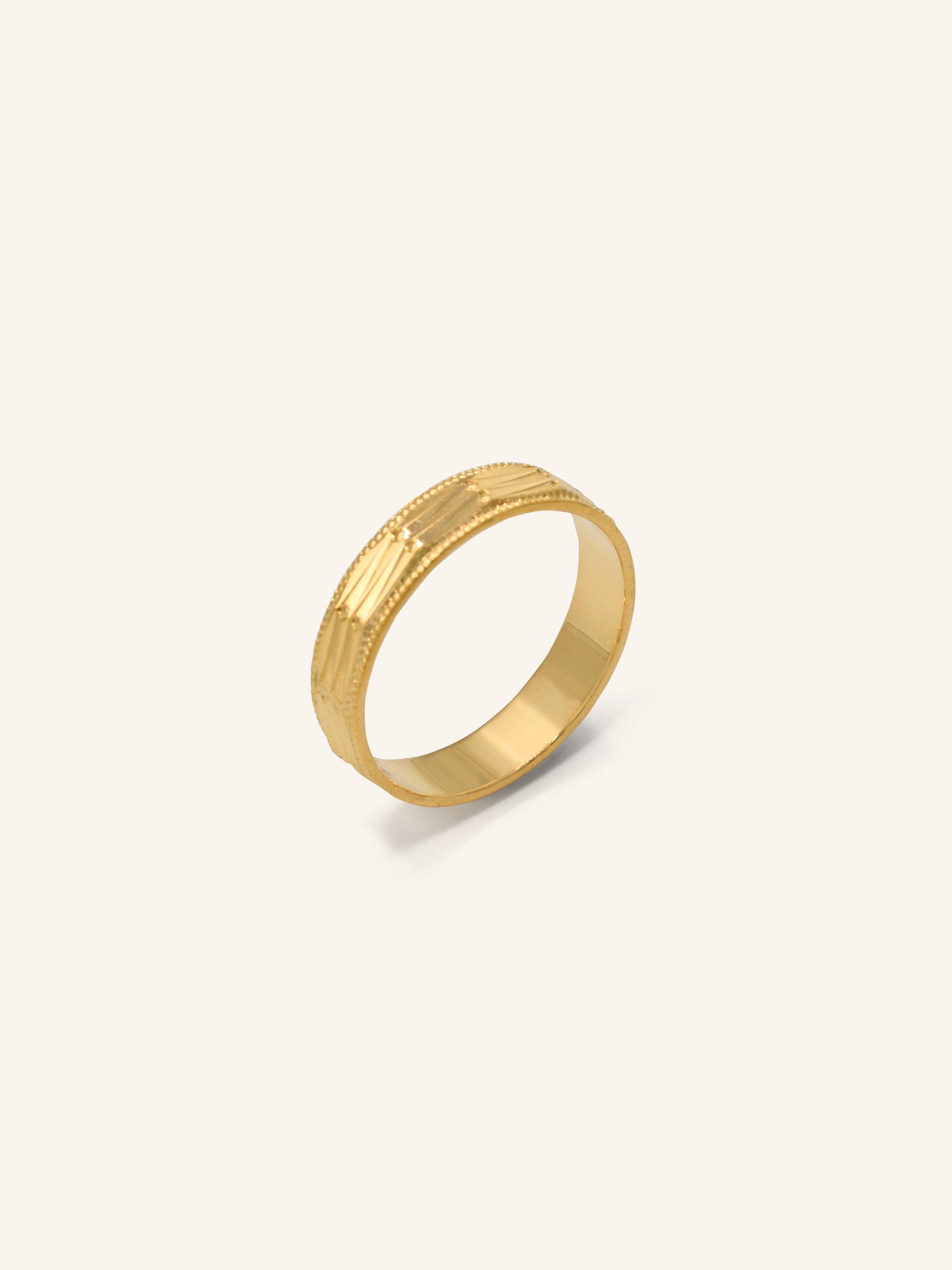 22ct Gold Band Ring 4.90 GMS - V - Roop Darshan