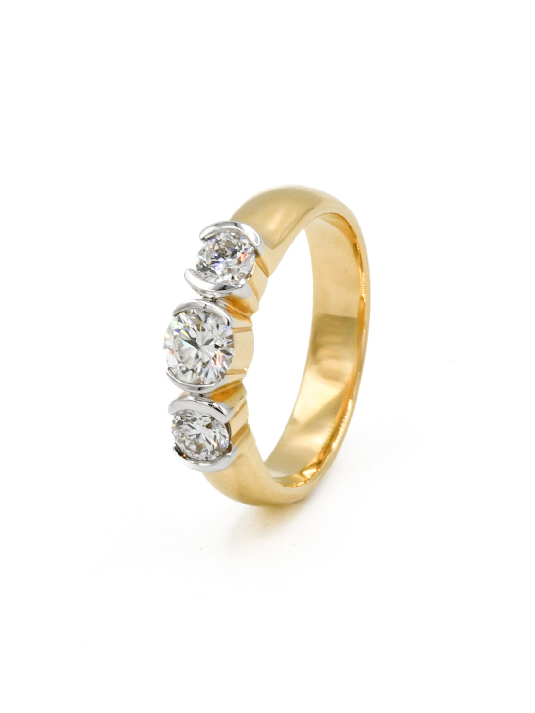 18ct Gold 0.75ct Diamond Ladies Ring - Roop Darshan