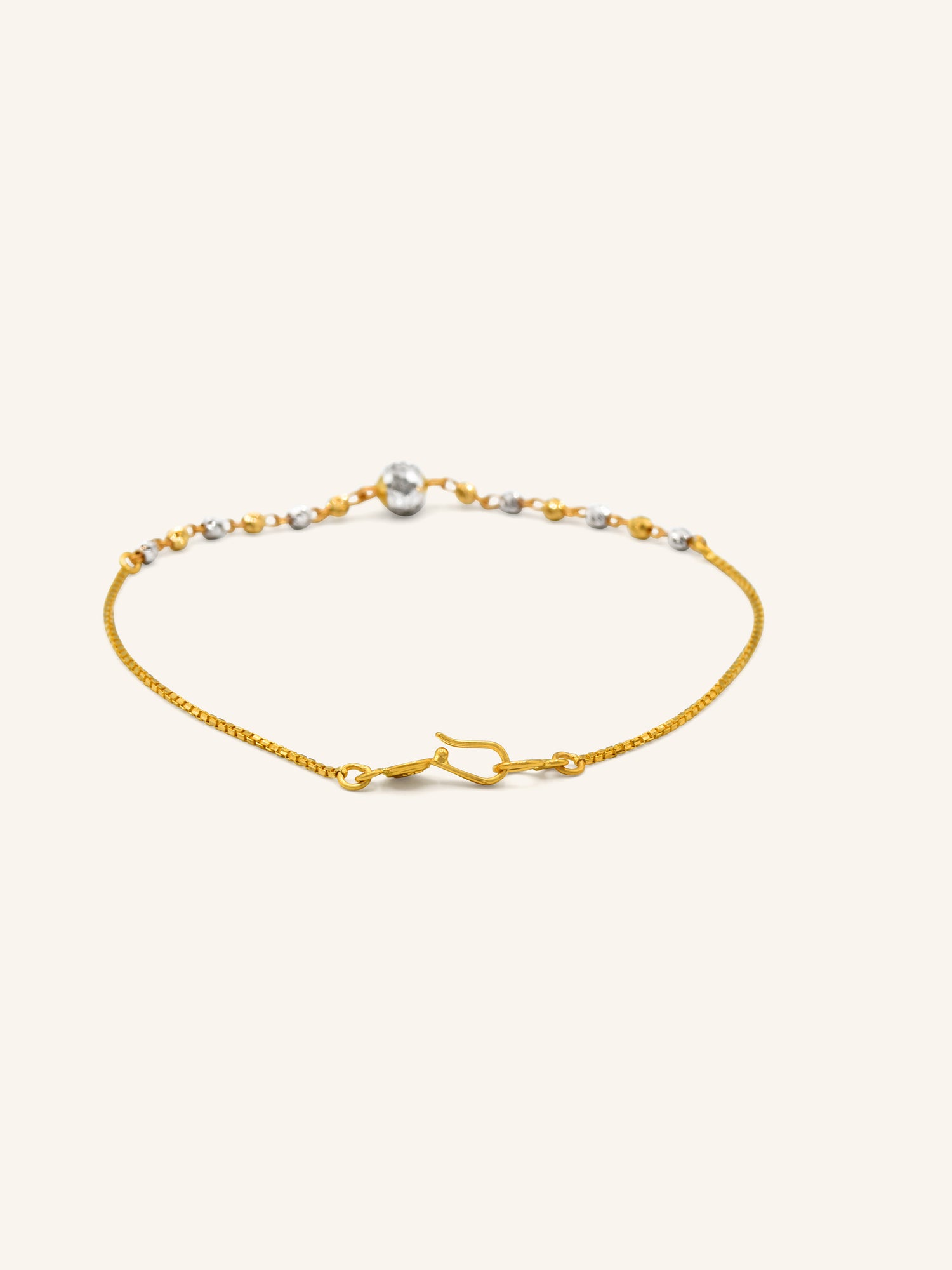 22ct Gold Two Tone Ball Bracelet 2.18 GMS - Roop Darshan