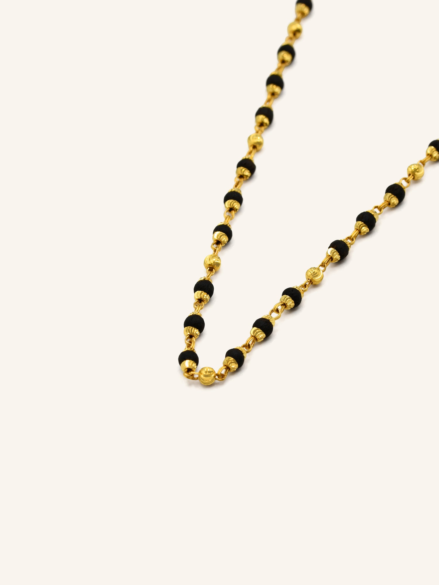 22ct Gold Black Bead Fancy Chain 9.84 GMS - Roop Darshan