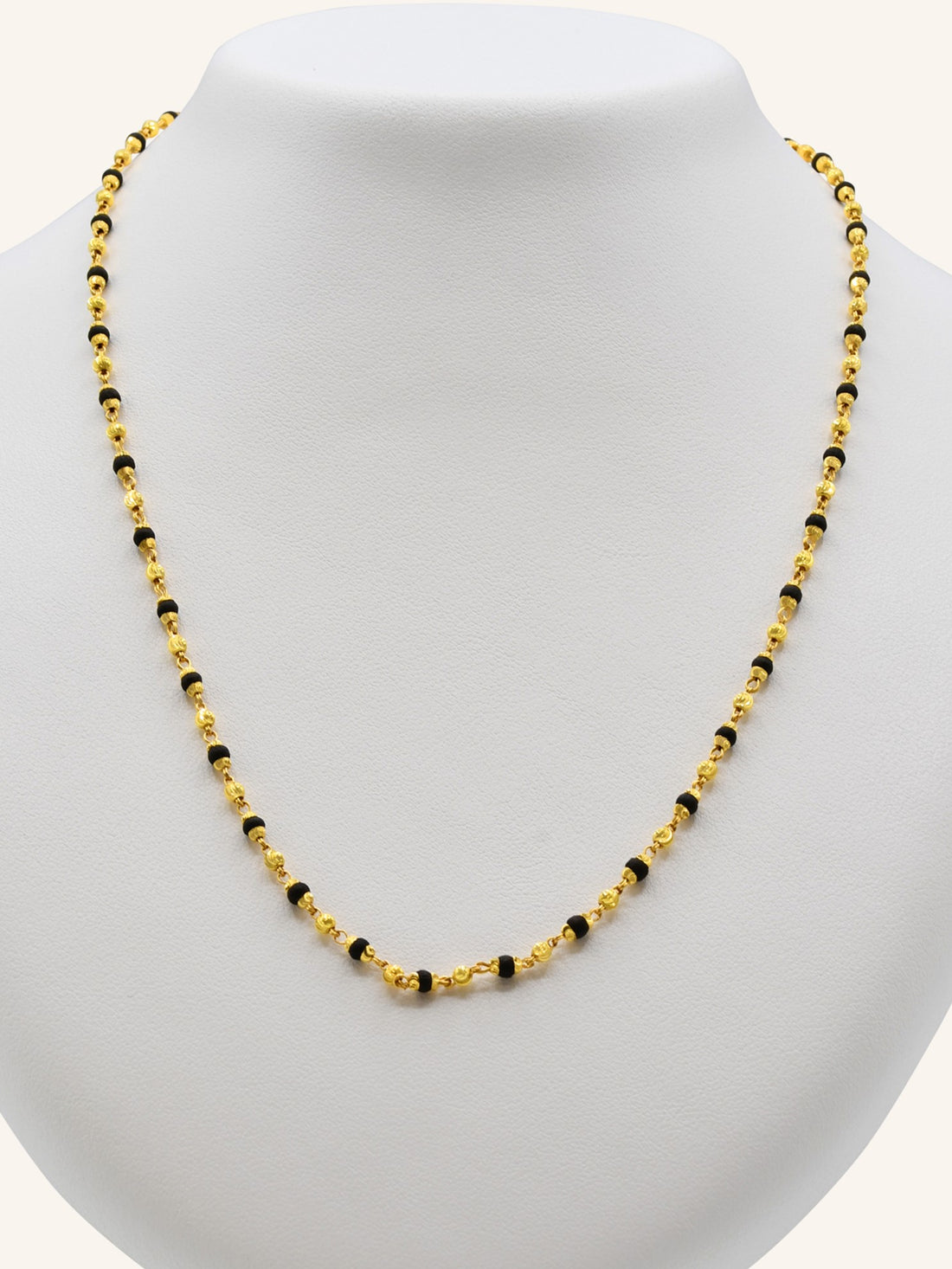 22ct Gold Black Bead Fancy Chain - Roop Darshan