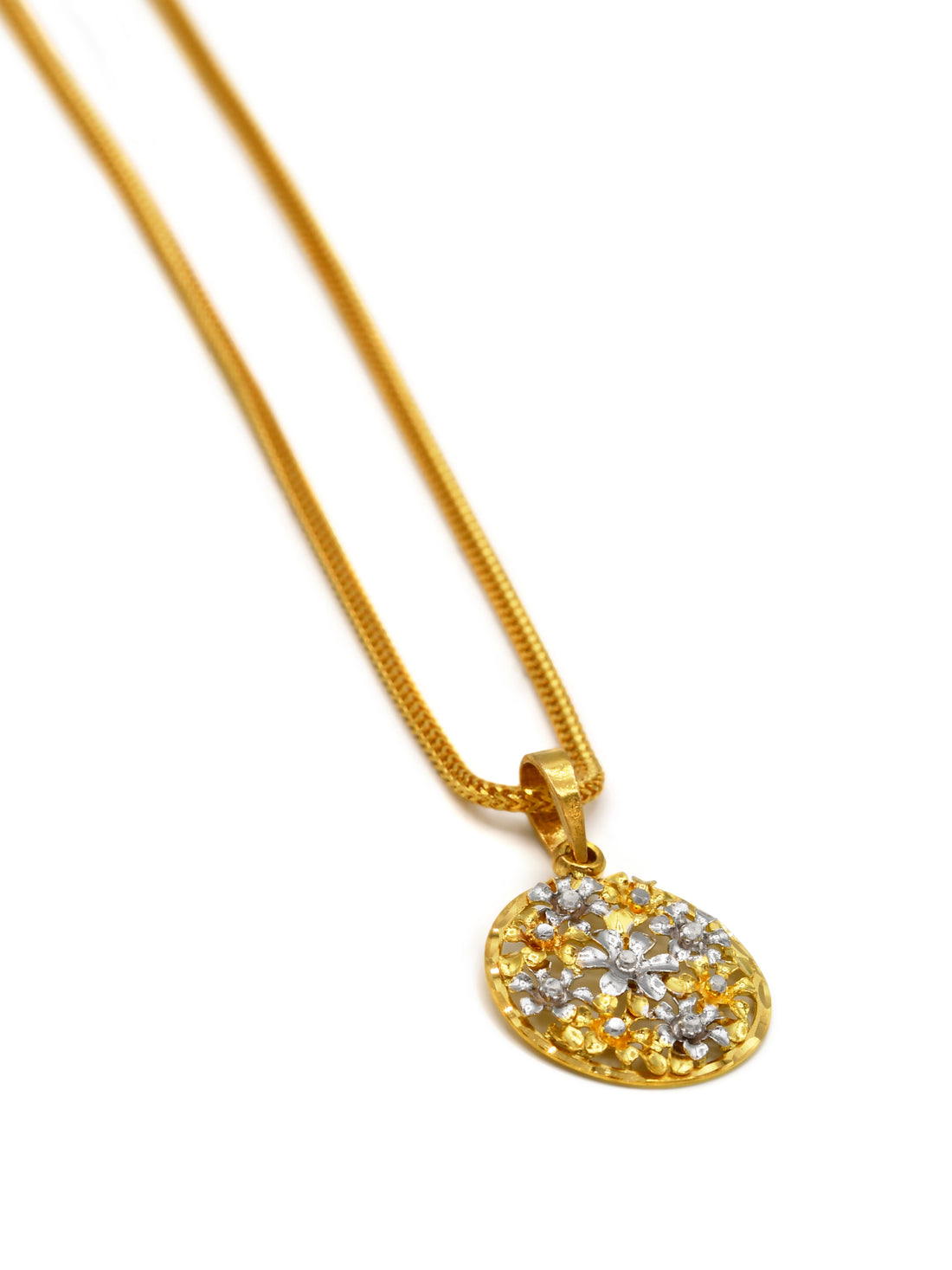 22ct Gold Two Tone Pendant Set