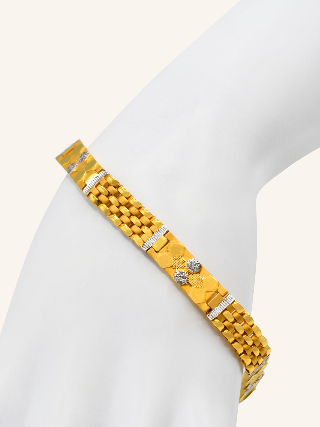 22ct Gold Hollow Figaro Monaca Bracelet - Roop Darshan
