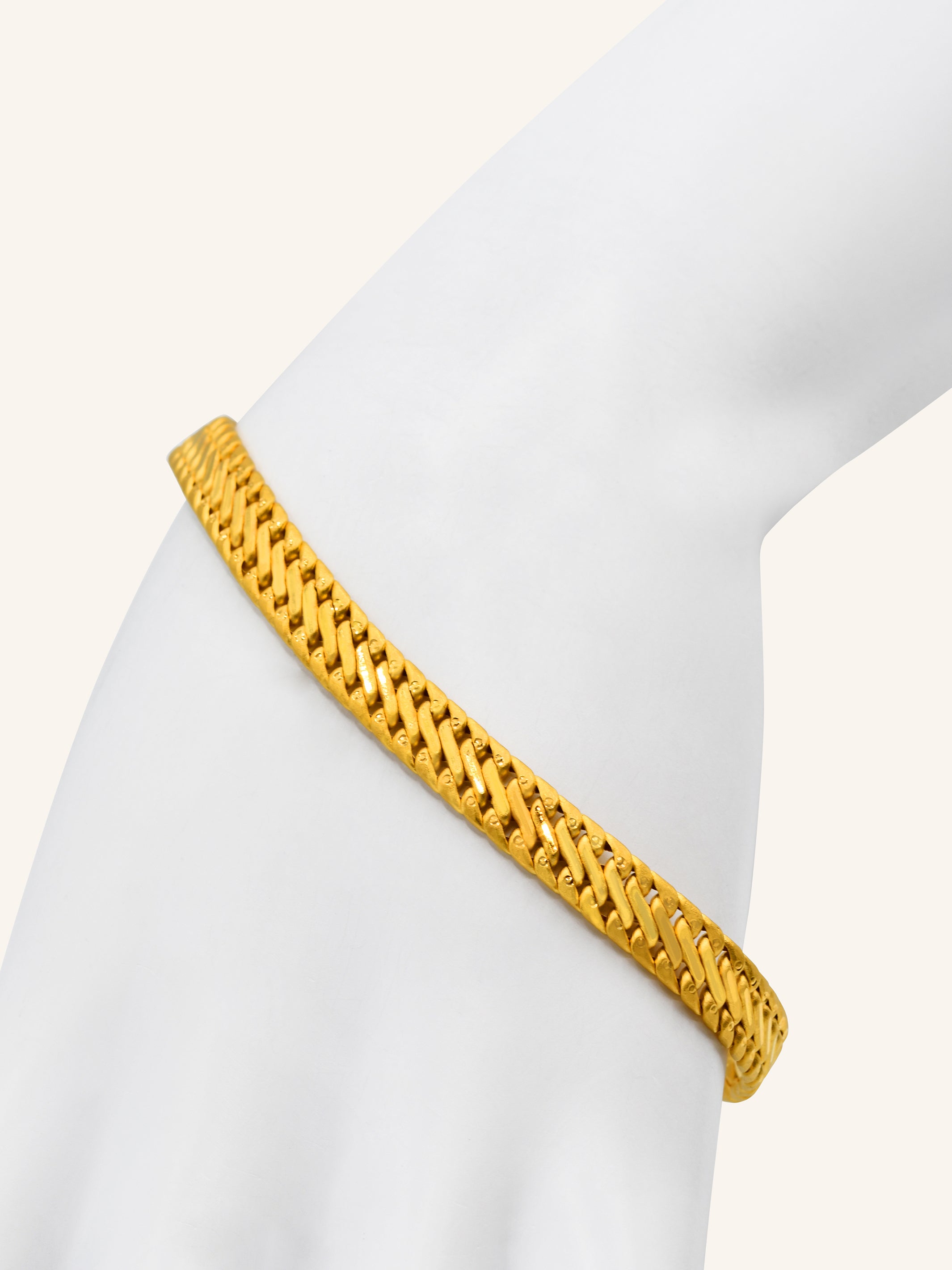 22Ct Gold Hollow Bracelet - Roop Darshan
