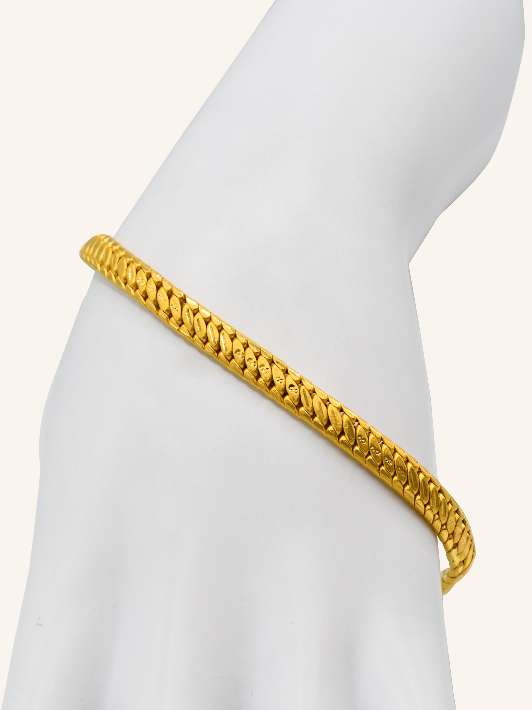 22Ct Gold Hollow Bracelet - Roop Darshan