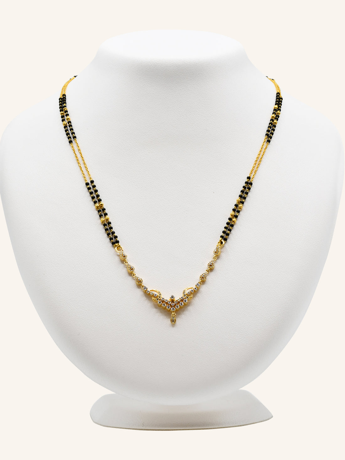 18ct Gold Diamond Mangal Sutra - Roop Darshan