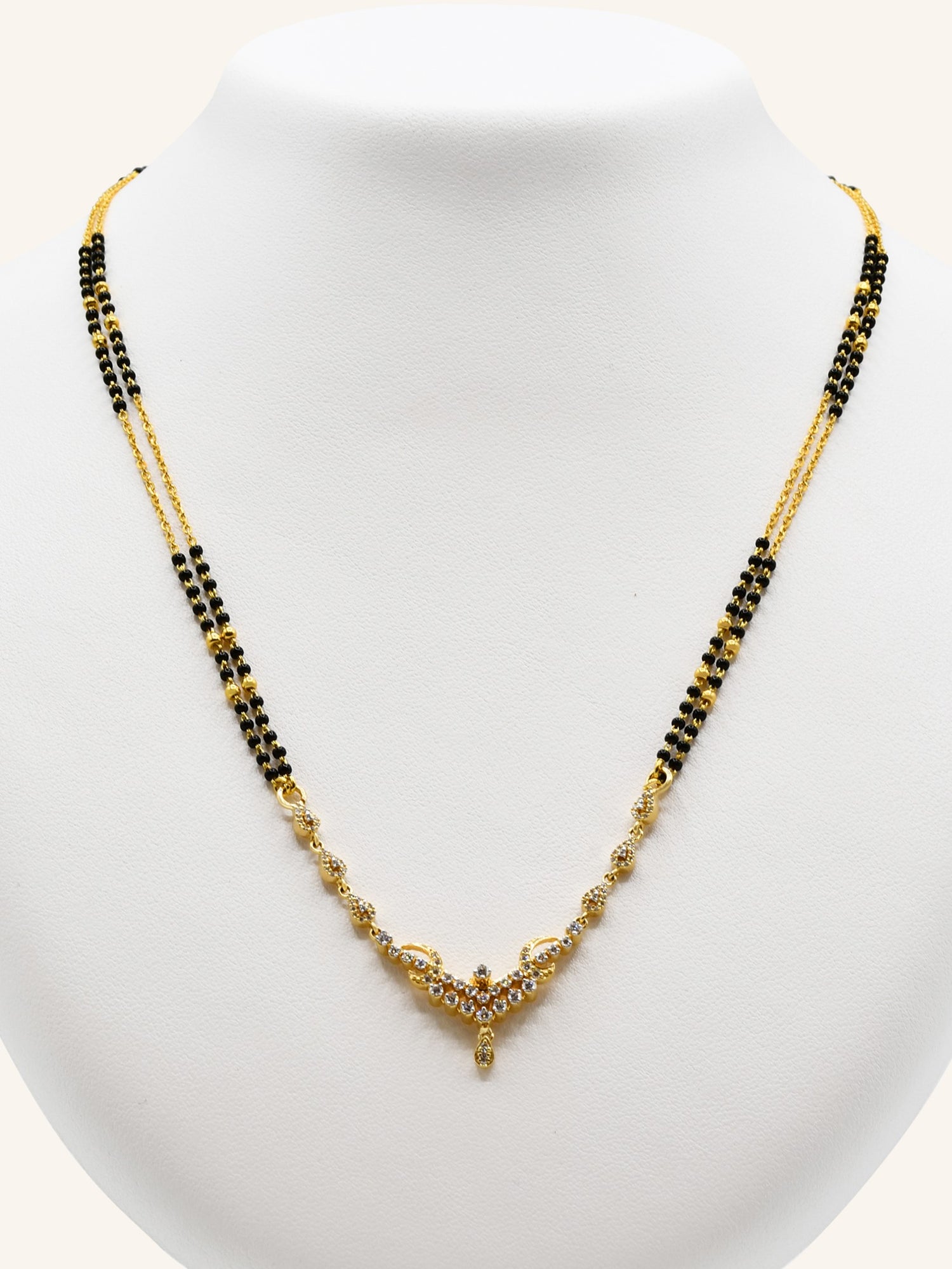 18ct Gold Diamond Mangal Sutra - Roop Darshan