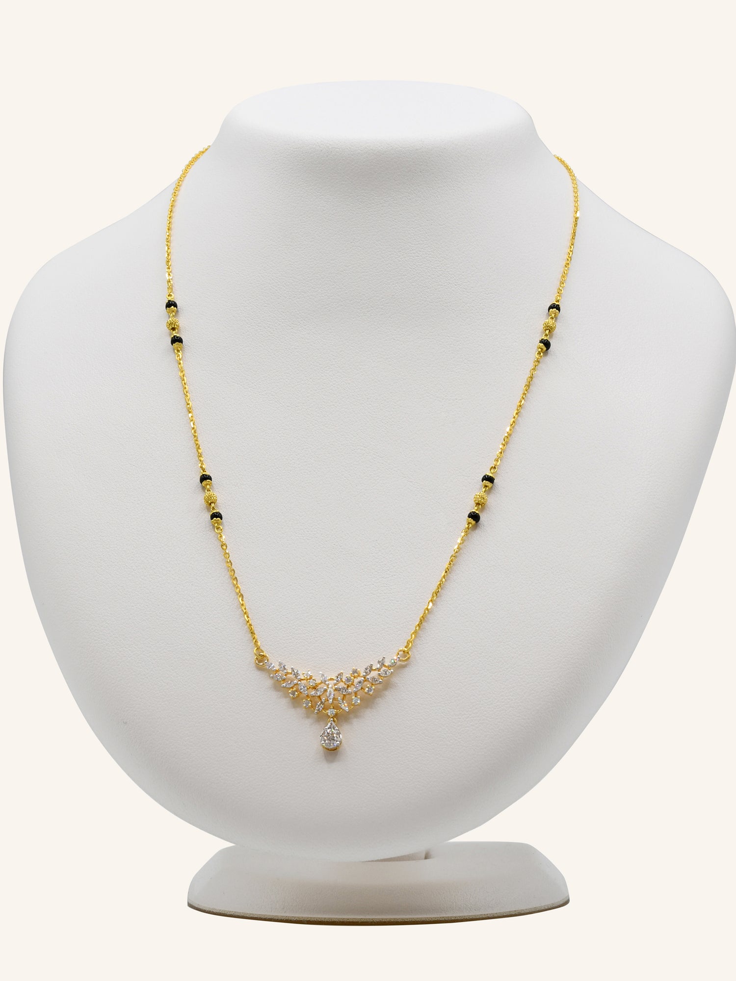 18ct Gold Diamond Mangal Sutra - Roop Darshan