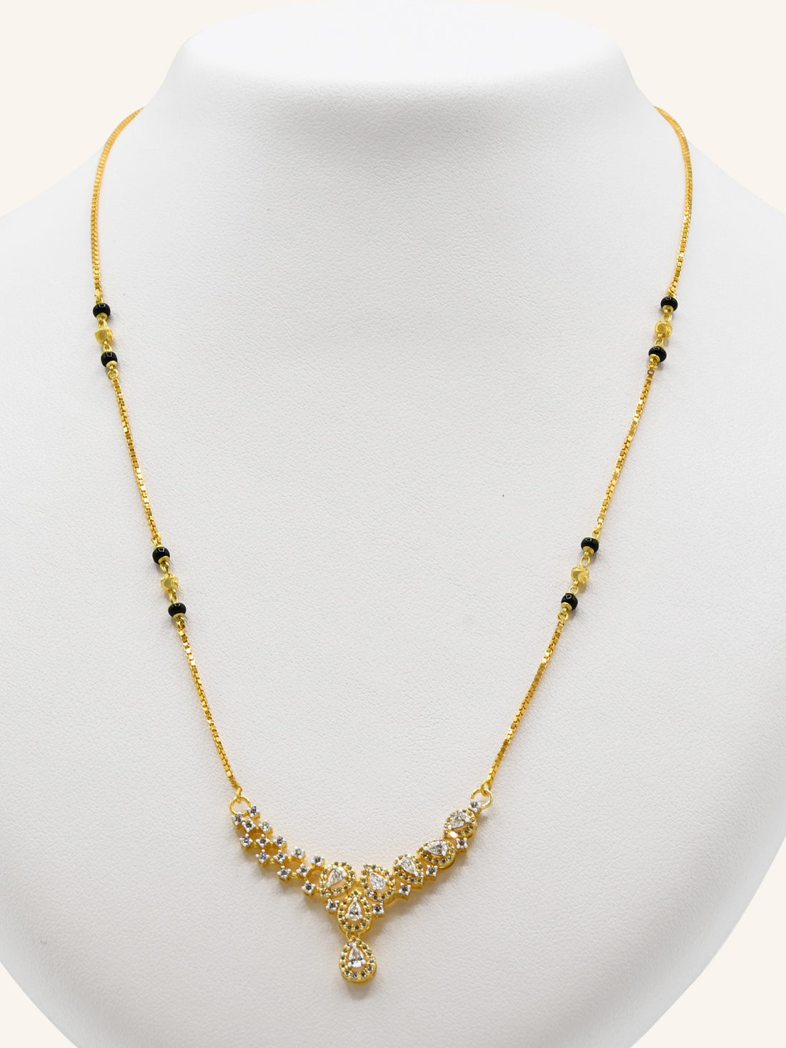 18ct Gold Diamond Mangal Sutra - Roop Darshan