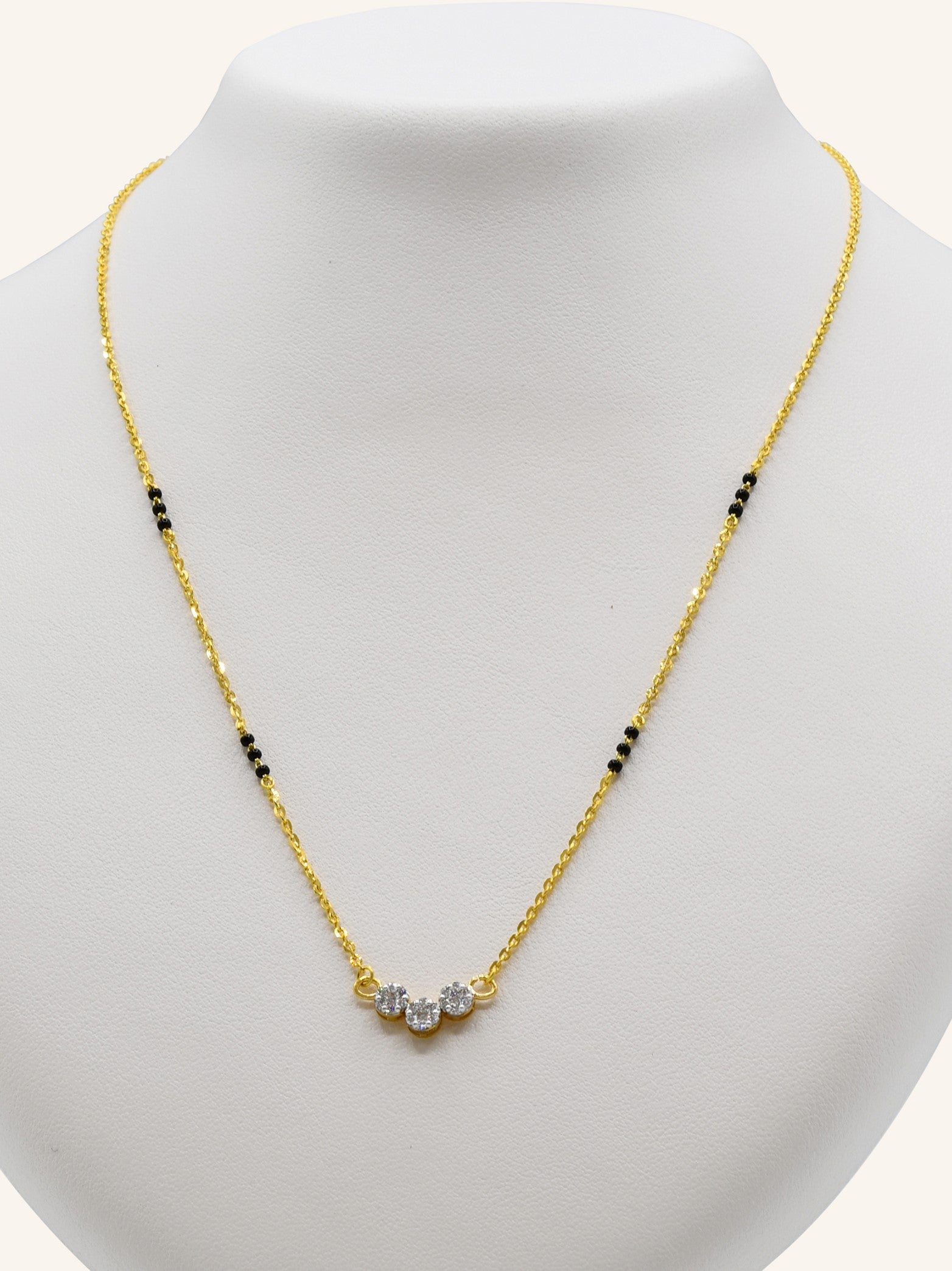 18ct Gold Diamond Mangal Sutra - Roop Darshan