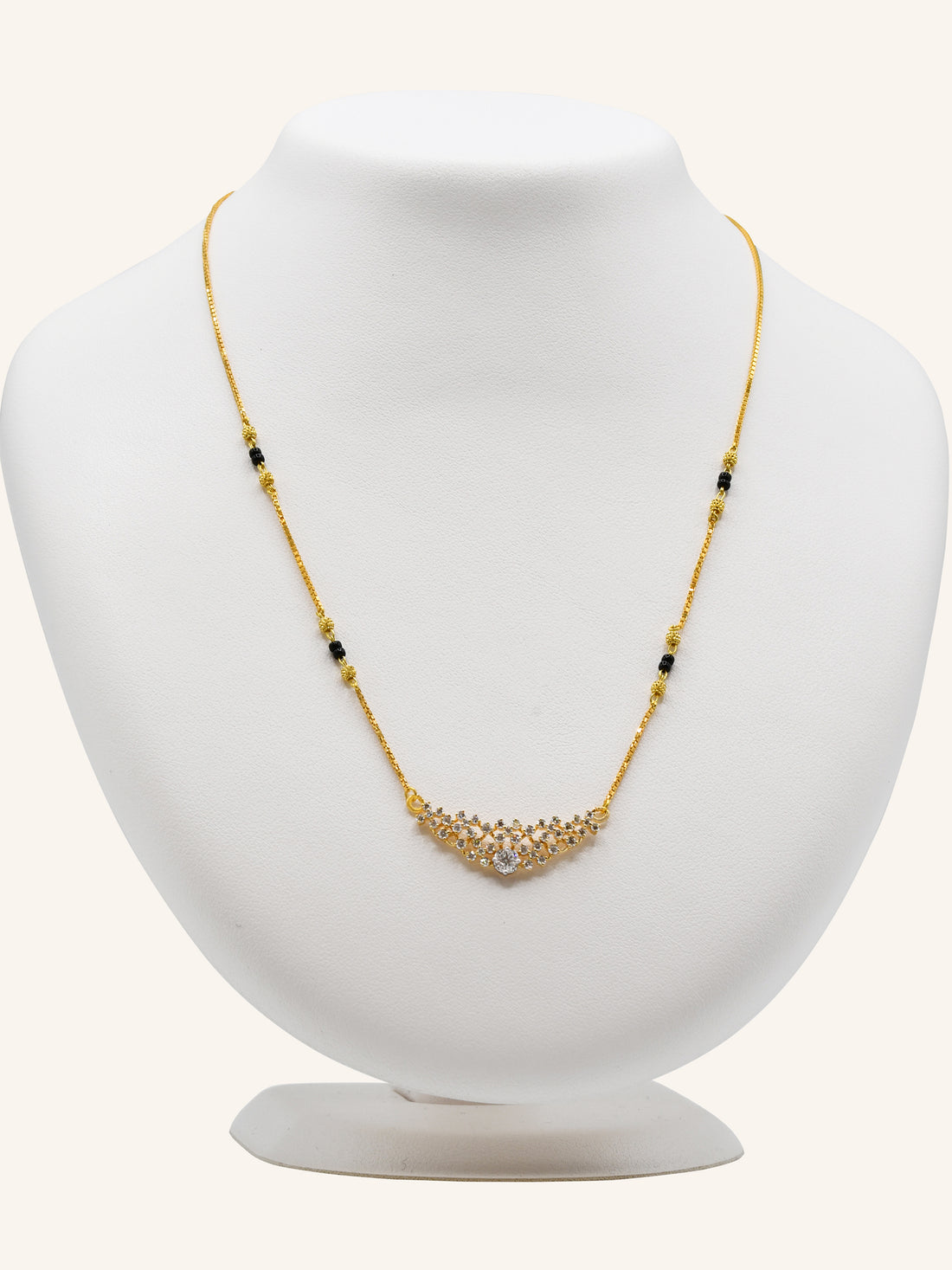 18ct Gold Diamond Mangal Sutra - Roop Darshan