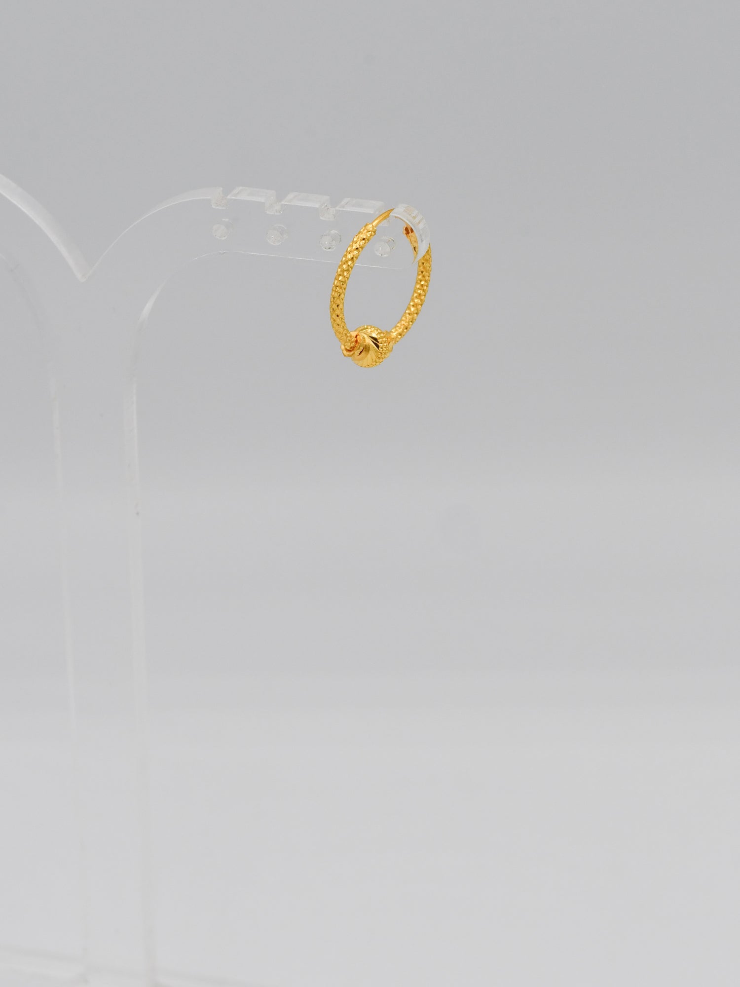 22ct Gold Hammered Ball Bali