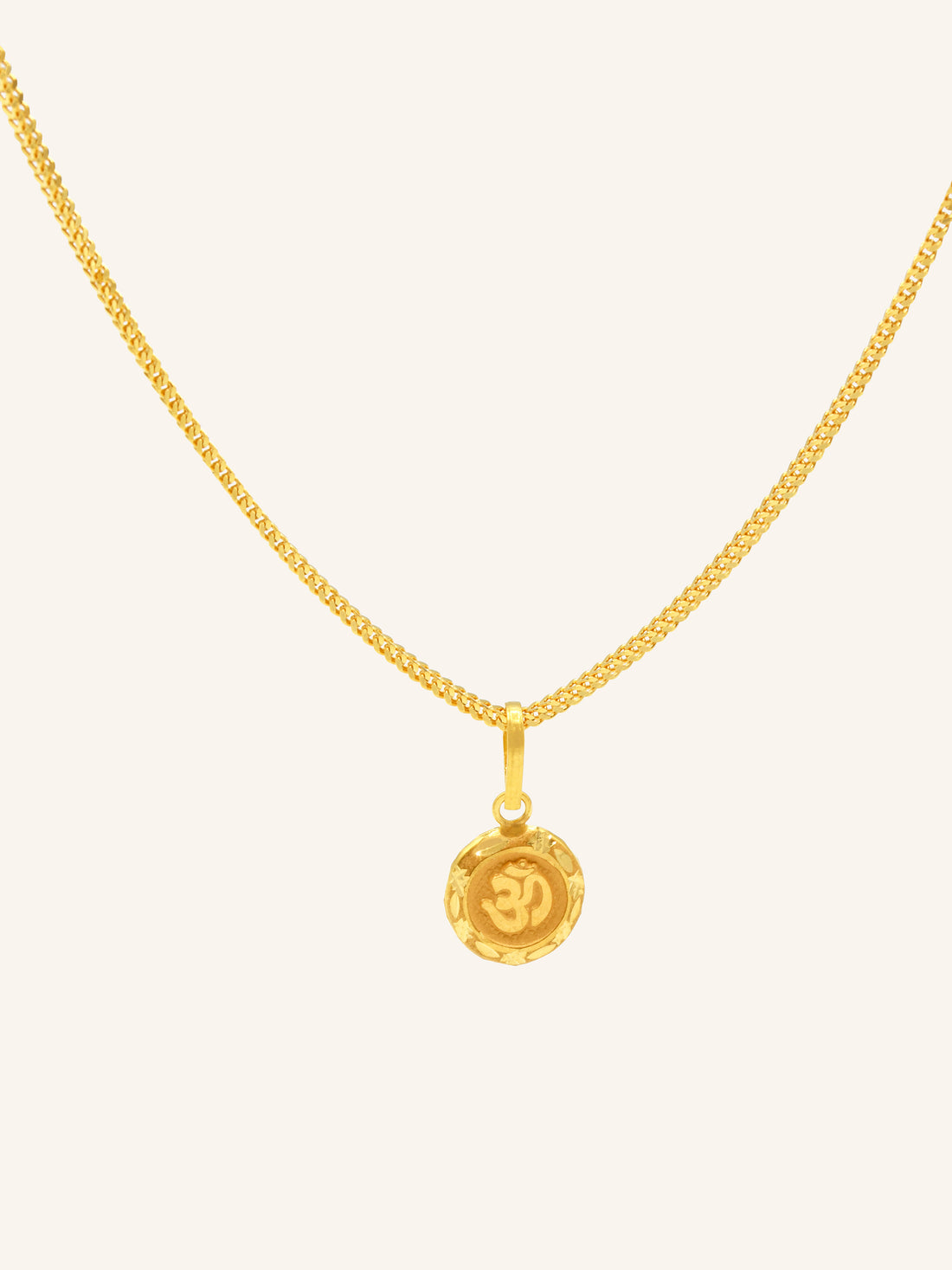 22ct Gold OM Round Pendant 0.47 GMS - Roop Darshan