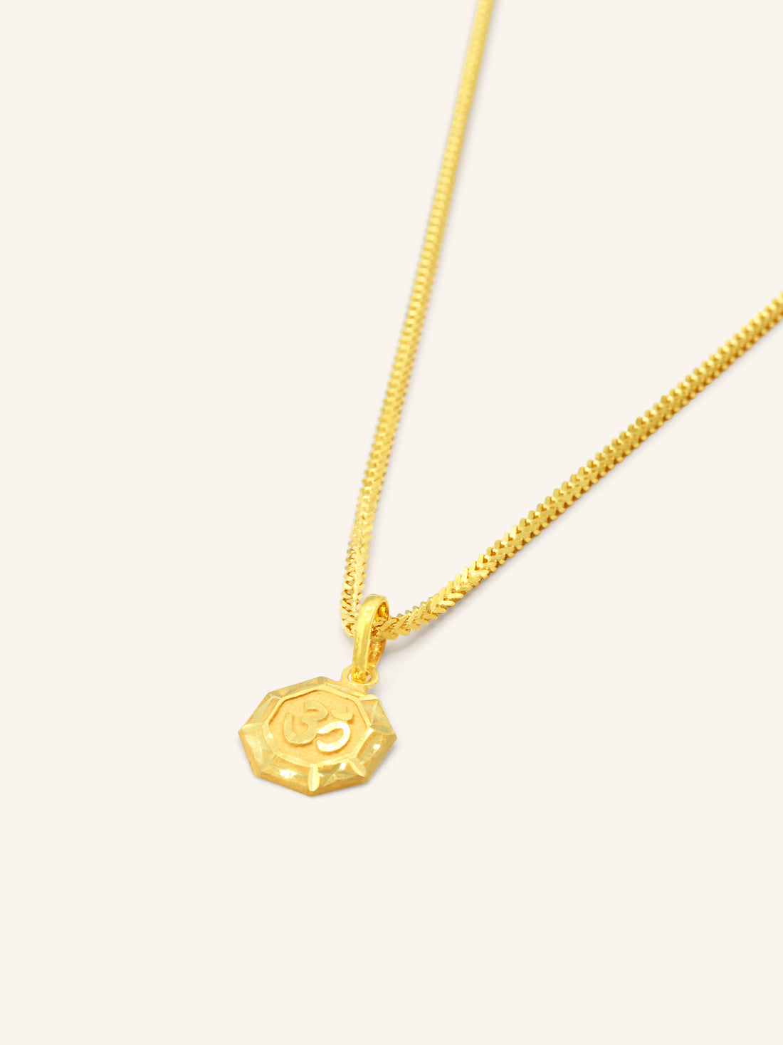 22ct Gold OM Pendant 0.55 GMS - Roop Darshan