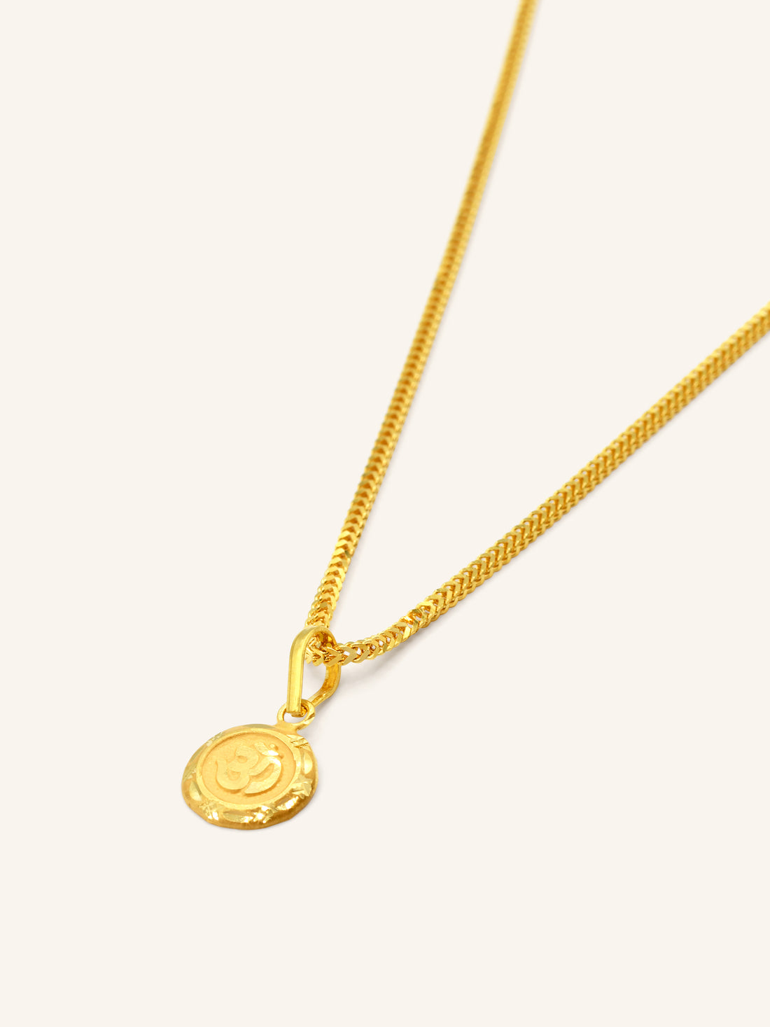 22ct Gold OM Round Pendant 0.47 GMS - Roop Darshan