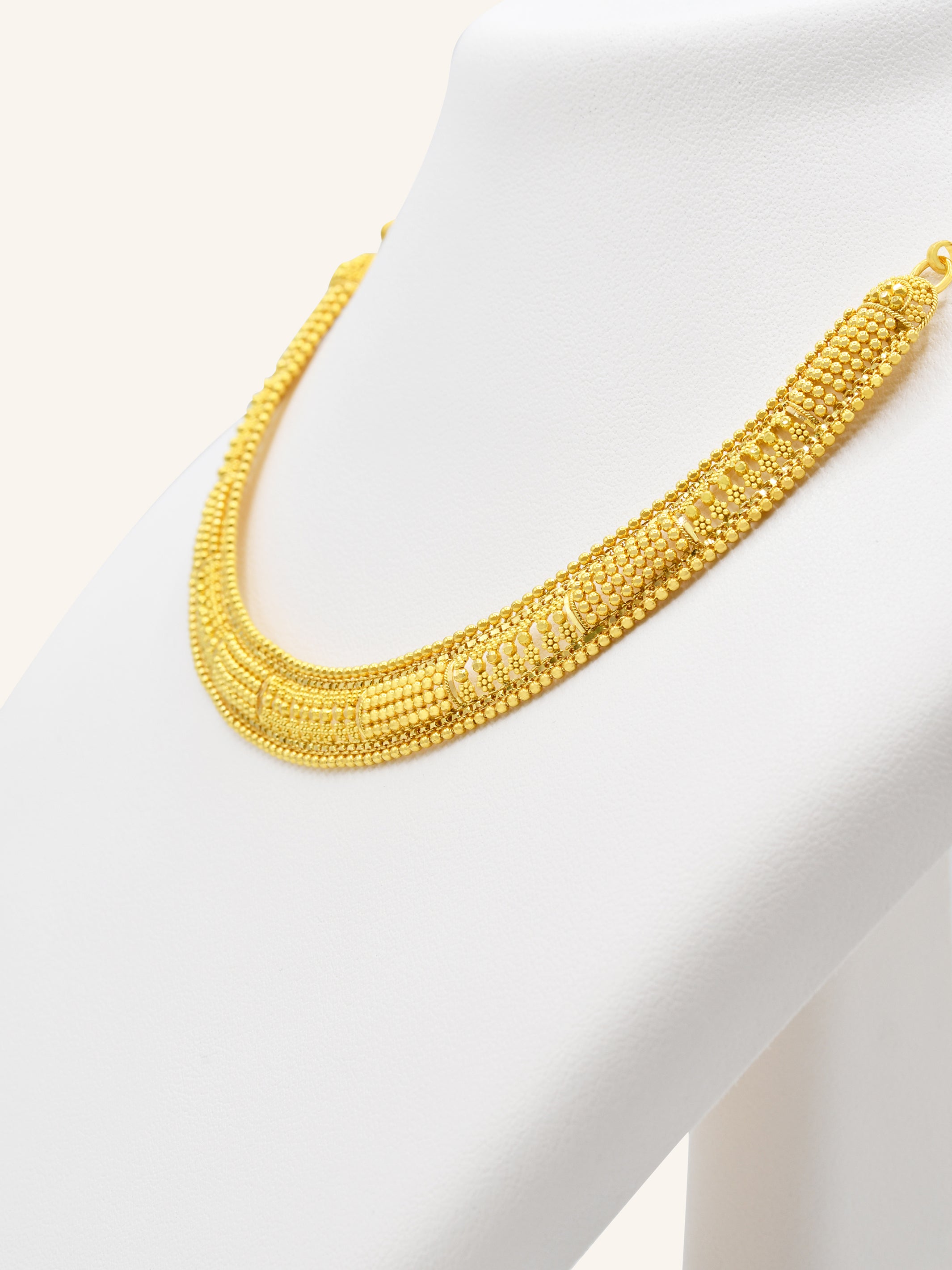 22ct Gold Necklace Set 24.90 GMS - Roop Darshan