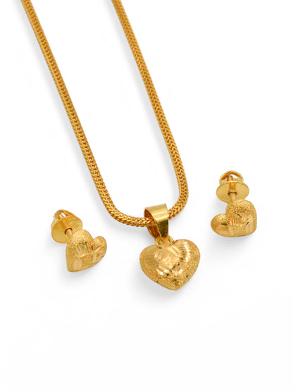 22ct gold Heart Pendant Set
