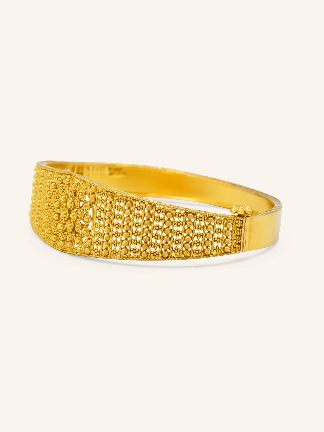 22ct Gold 1 Piece Screw Bangle