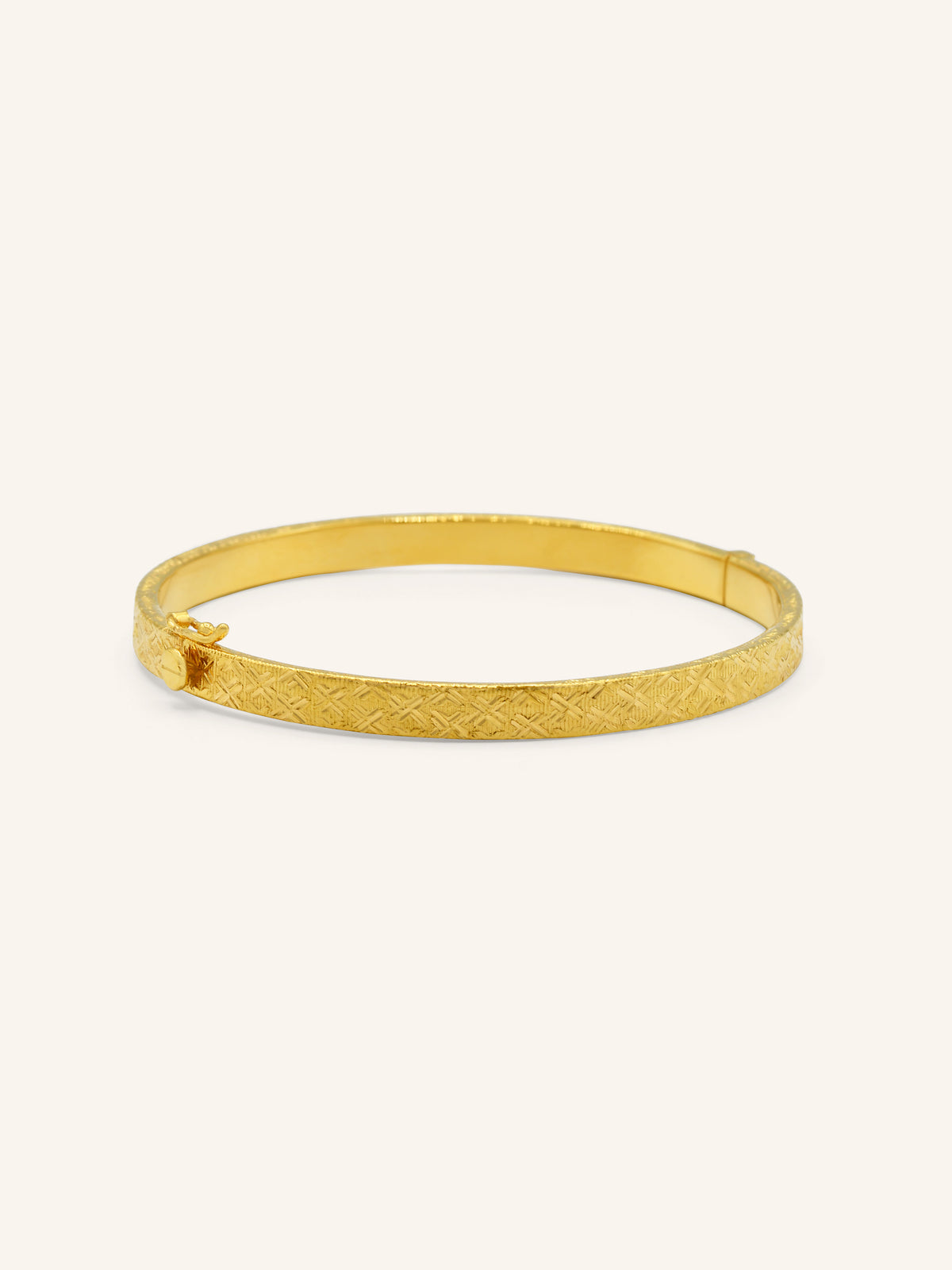 22ct Gold Bangle