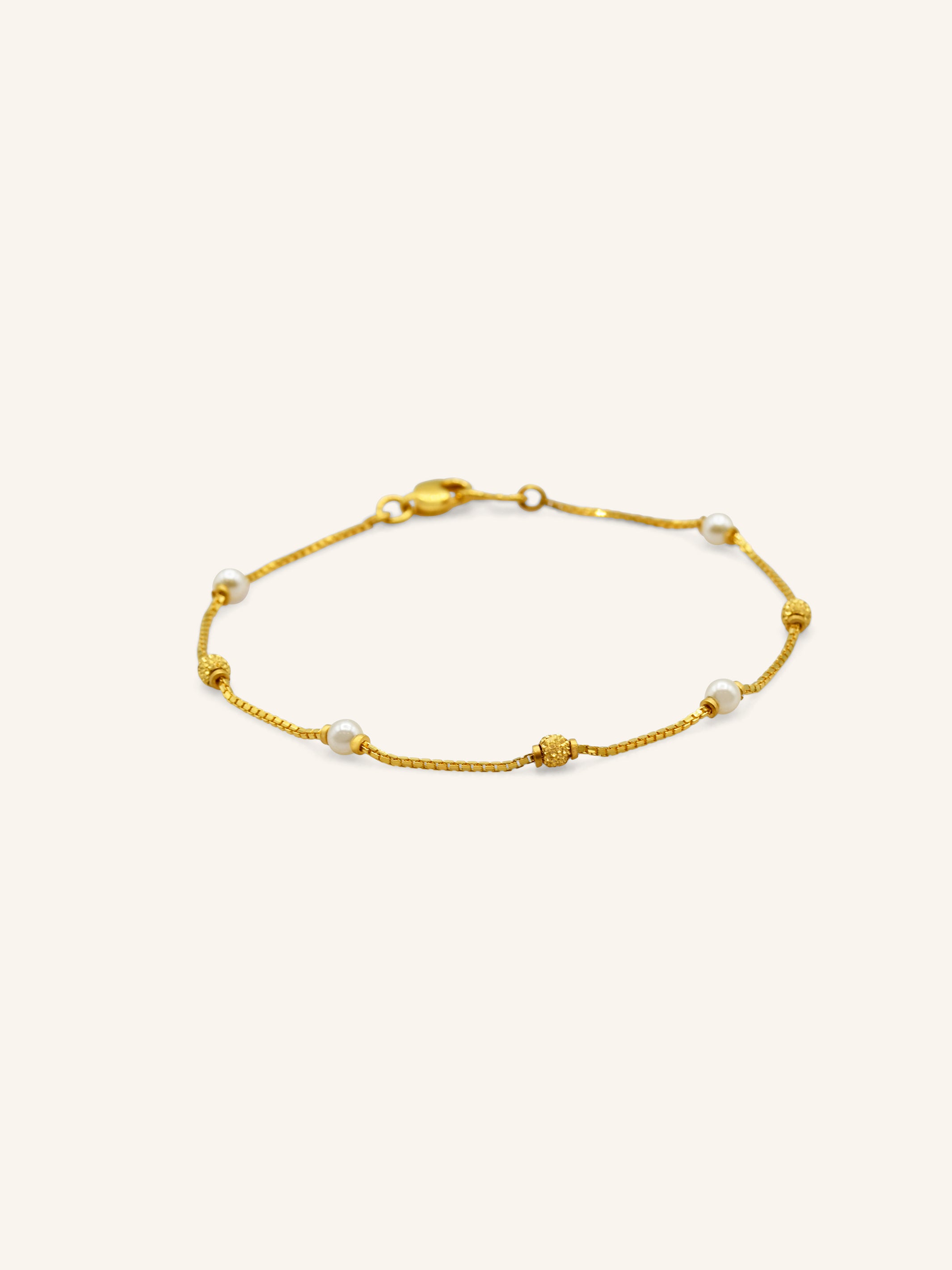 22ct Gold Pearl Bracelet