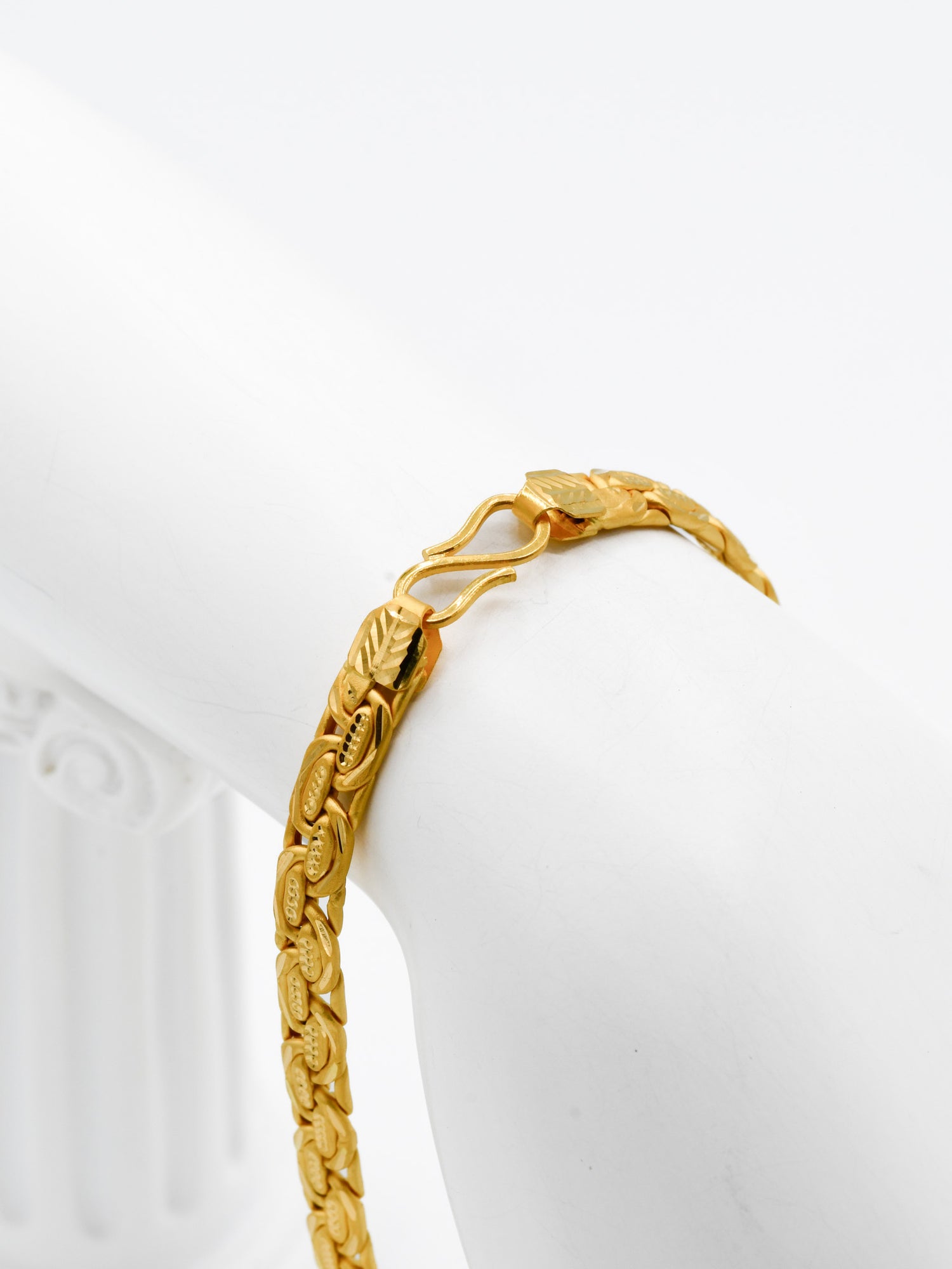 22Ct Gold Hollow Bracelet