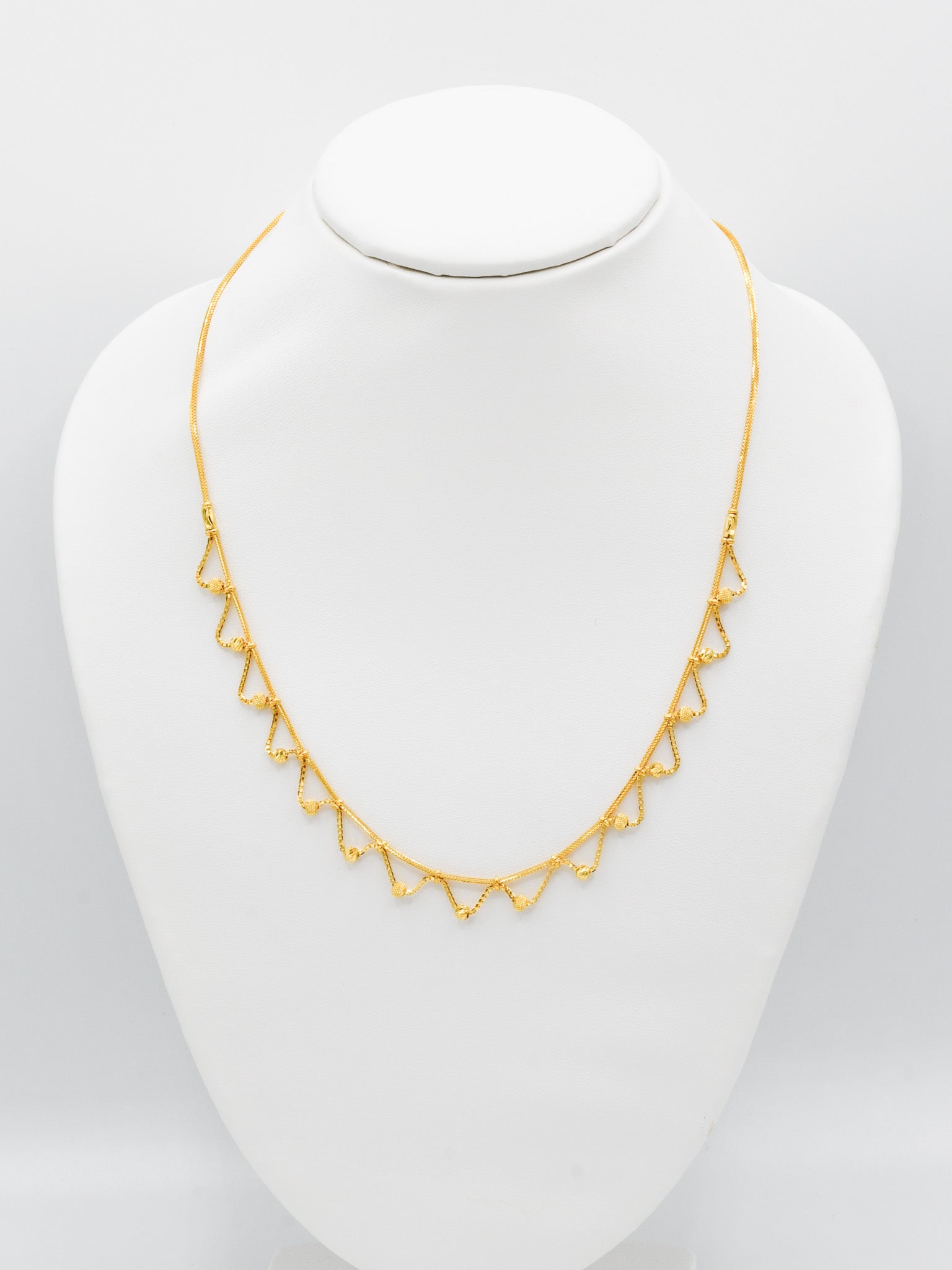 22Ct Gold Fancy Chain – Roop Darshan