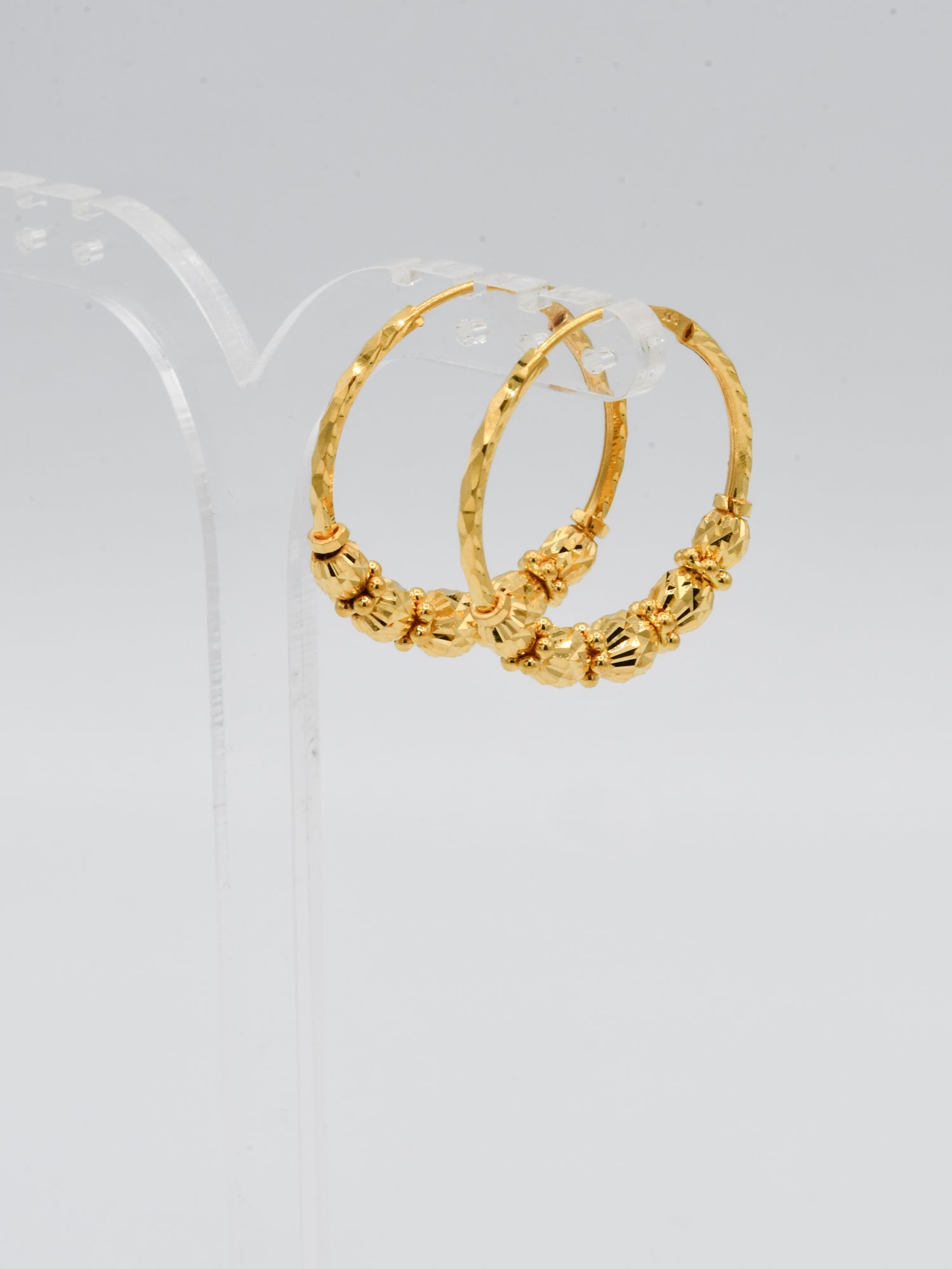 22ct Gold Ball Bali