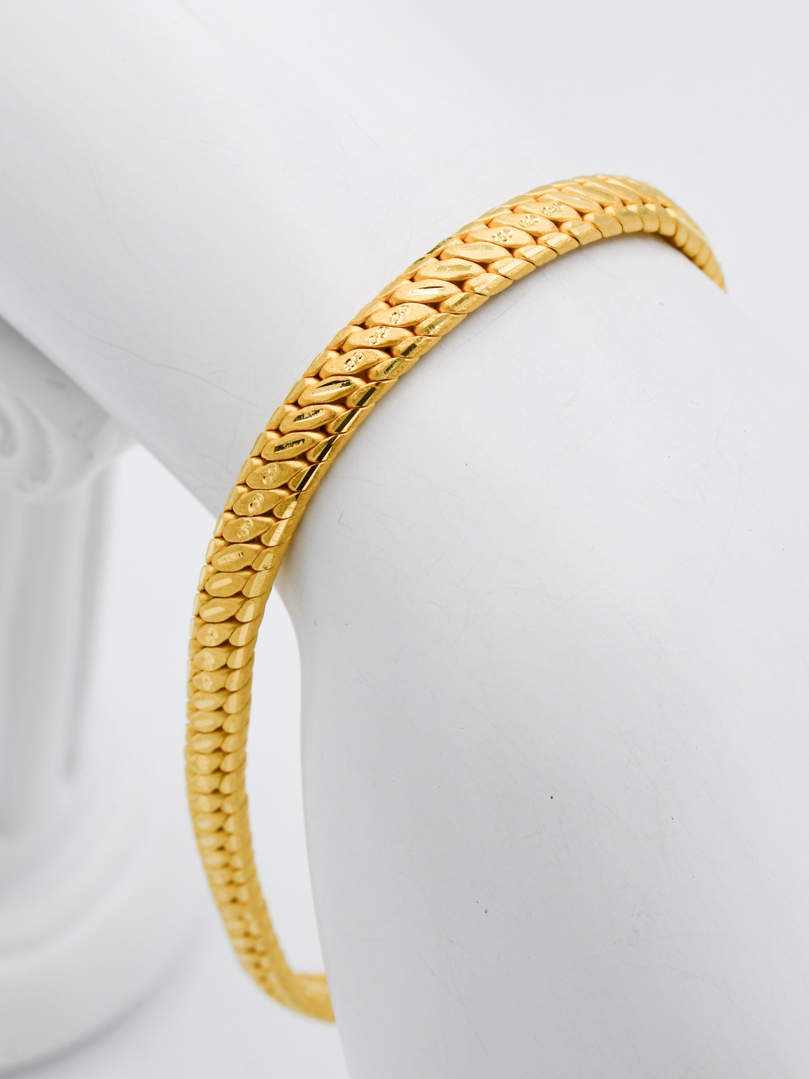 22CT Gold Hollow Bracelet