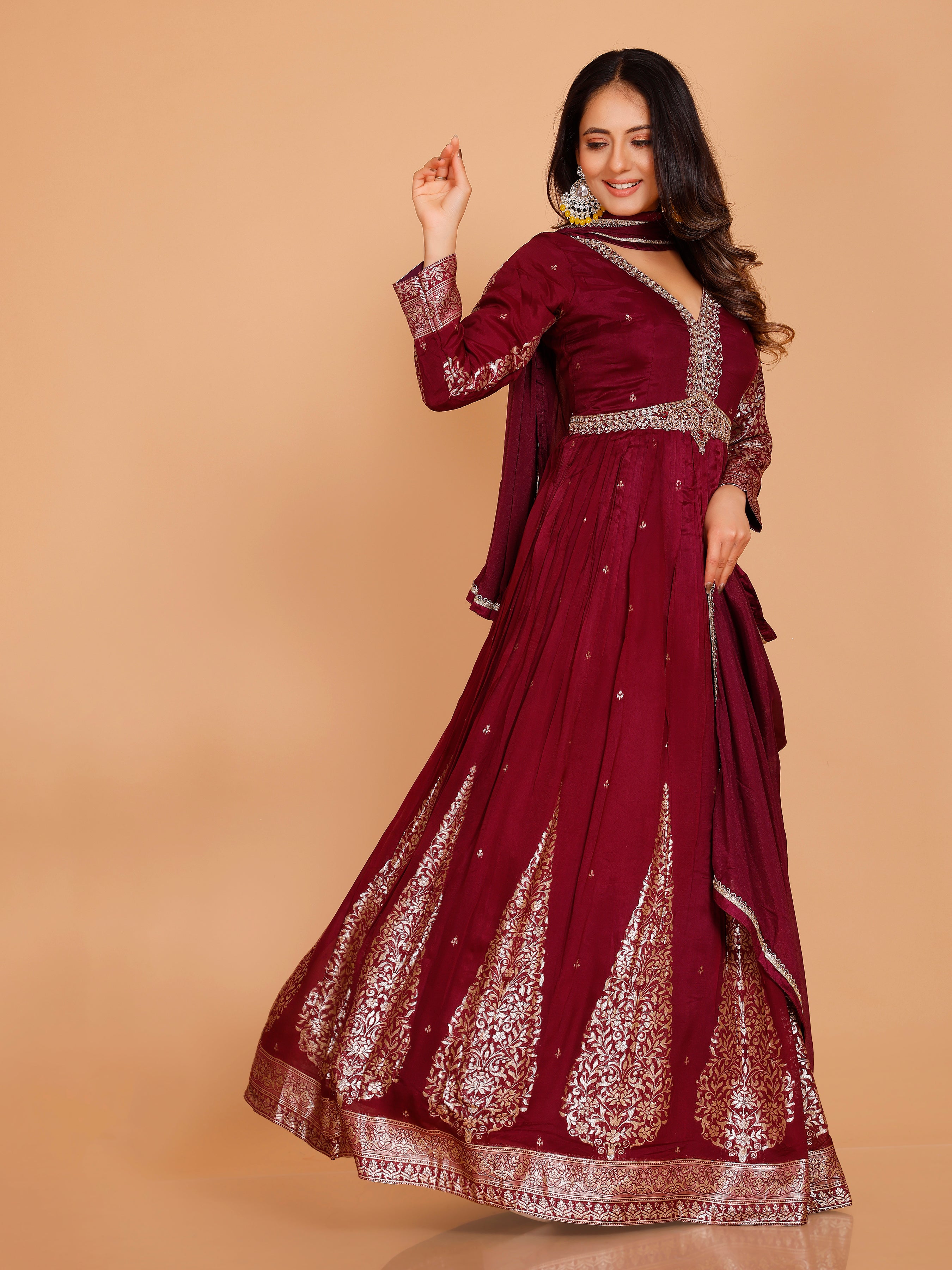 Myra Gown With Dupatta - Roop Darshan