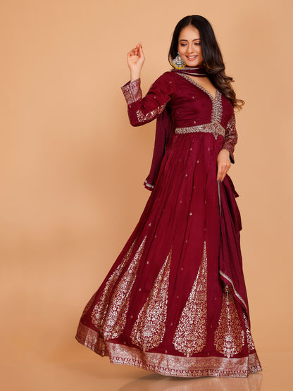 Myra Gown With Dupatta - Roop Darshan