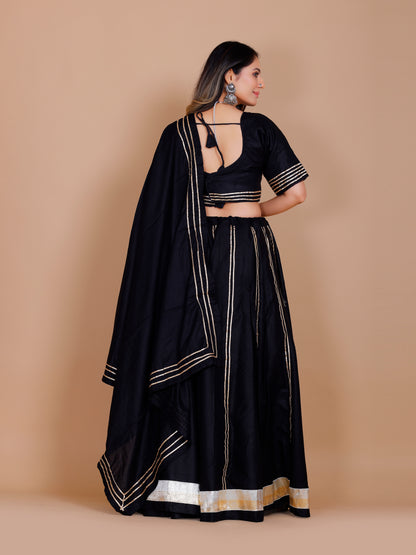 Meera Lahenga Choli - Roop Darshan