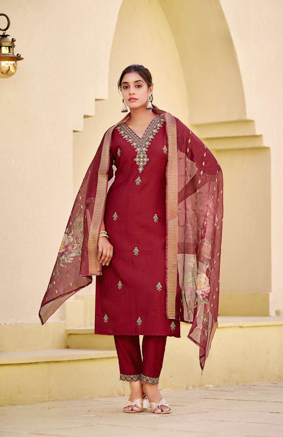 Ruhi Kamiz &amp; Pant