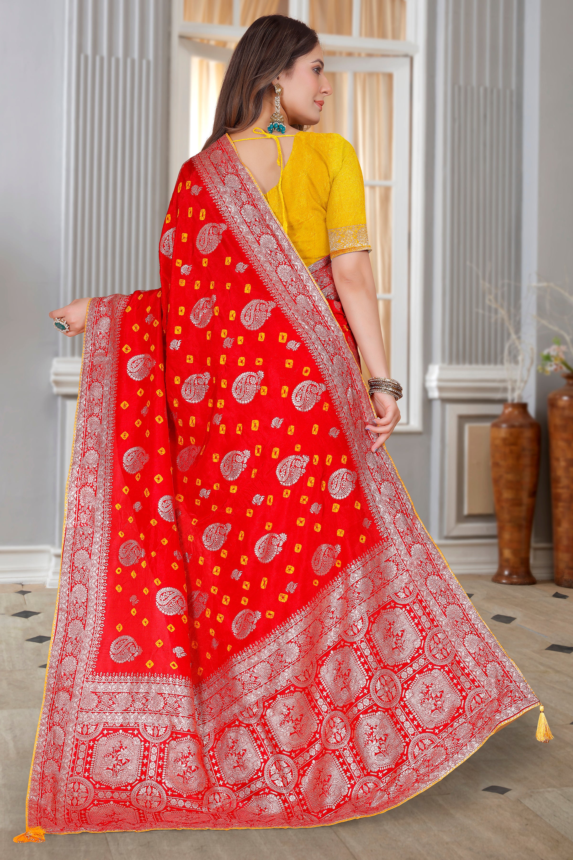 Tiara Saree