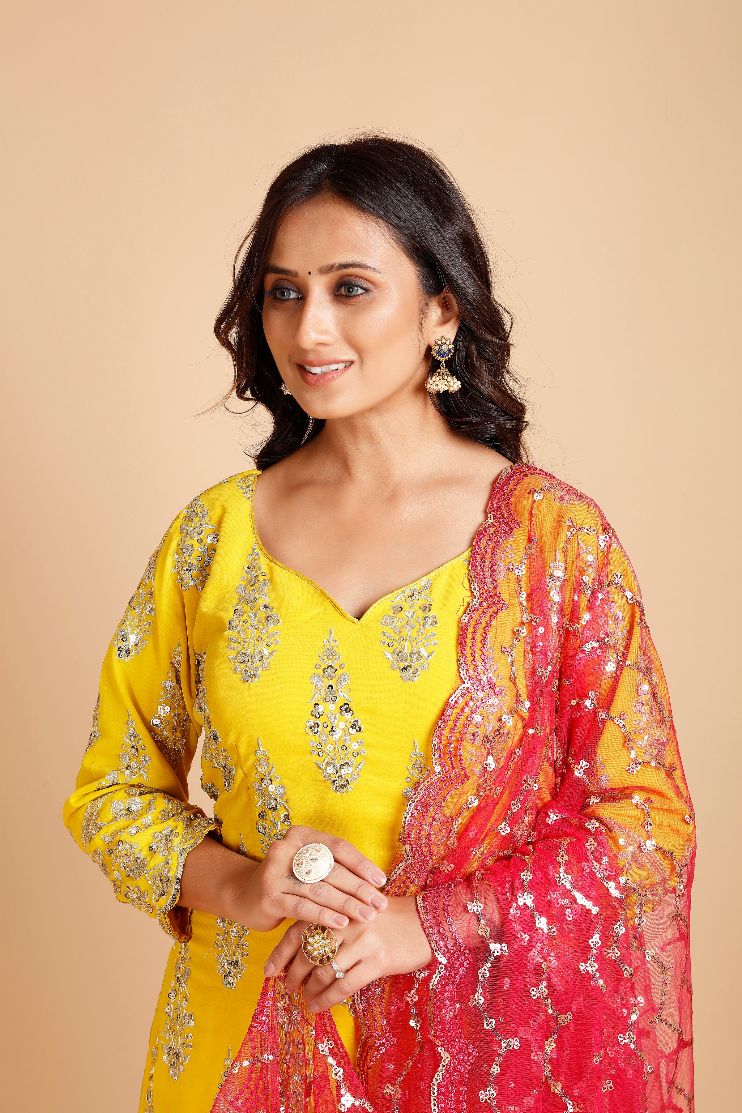 Shreya Patiyala Suit - Roop Darshan