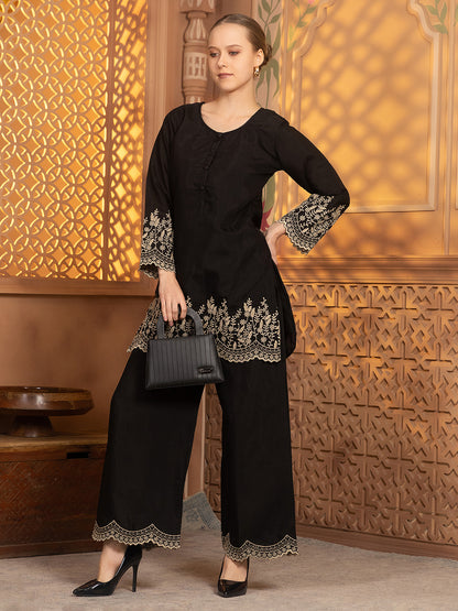 Kanika Kurti With Pant