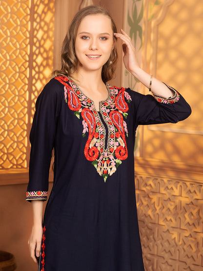 Nisha Kurti