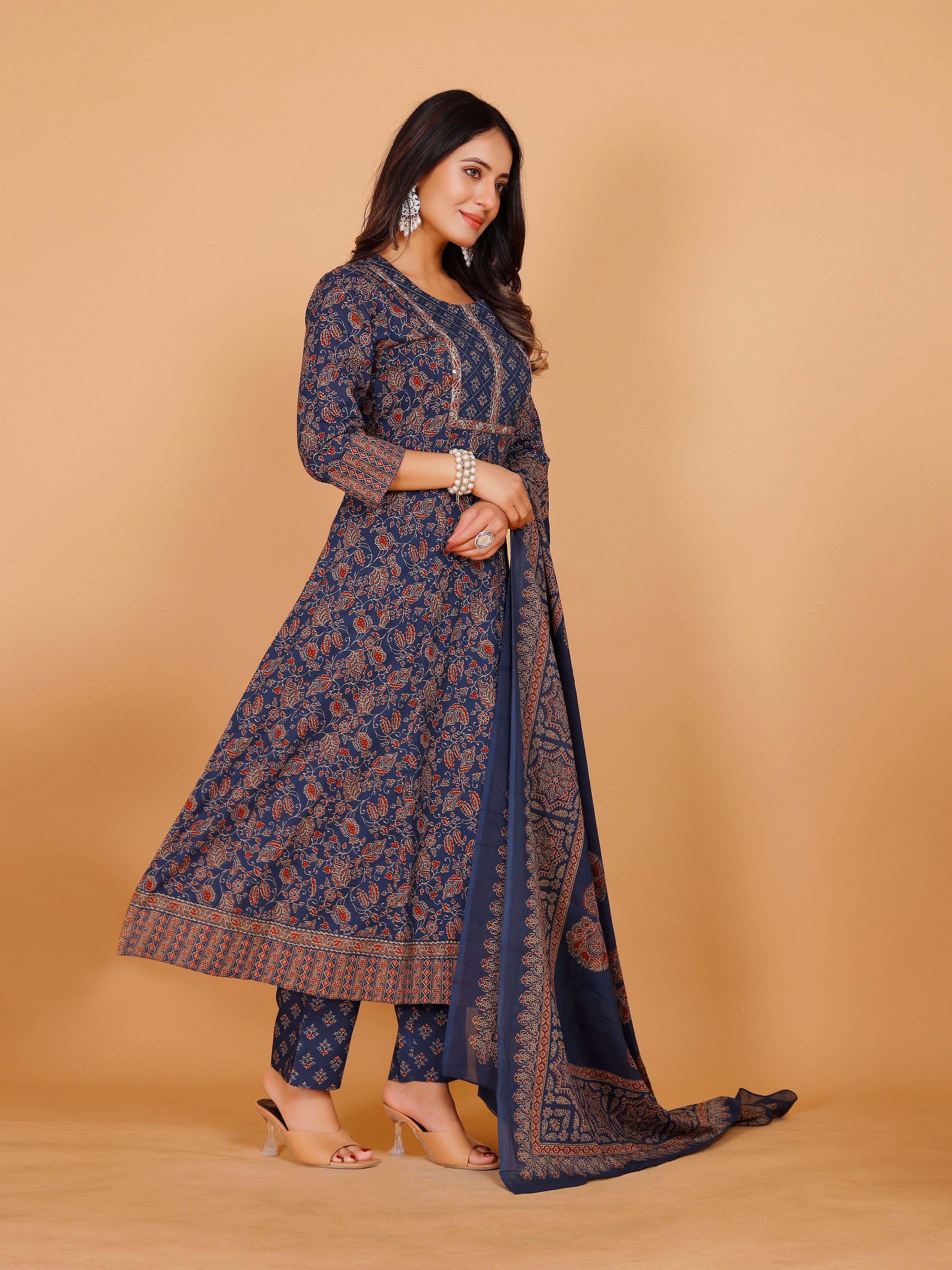 Tanya Flair Suit - Roop Darshan